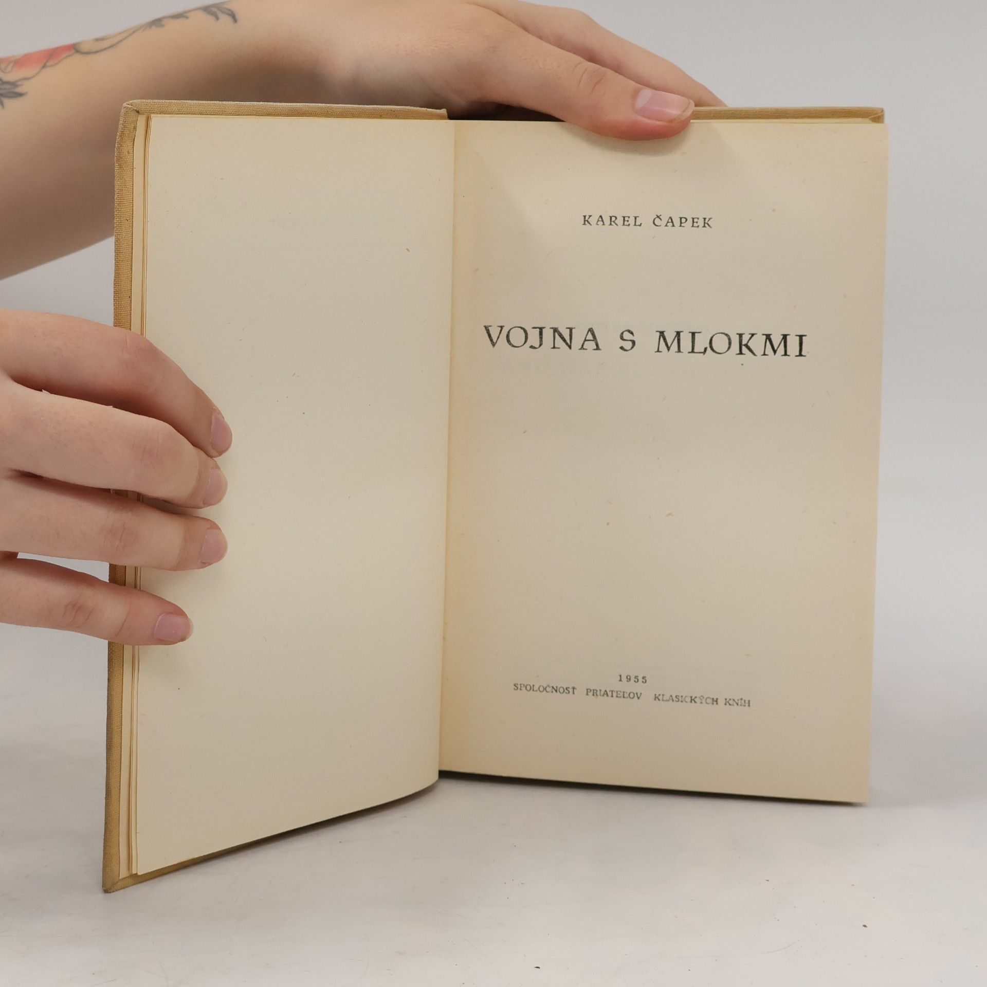 Karel Čapek Vojna s mlokmi