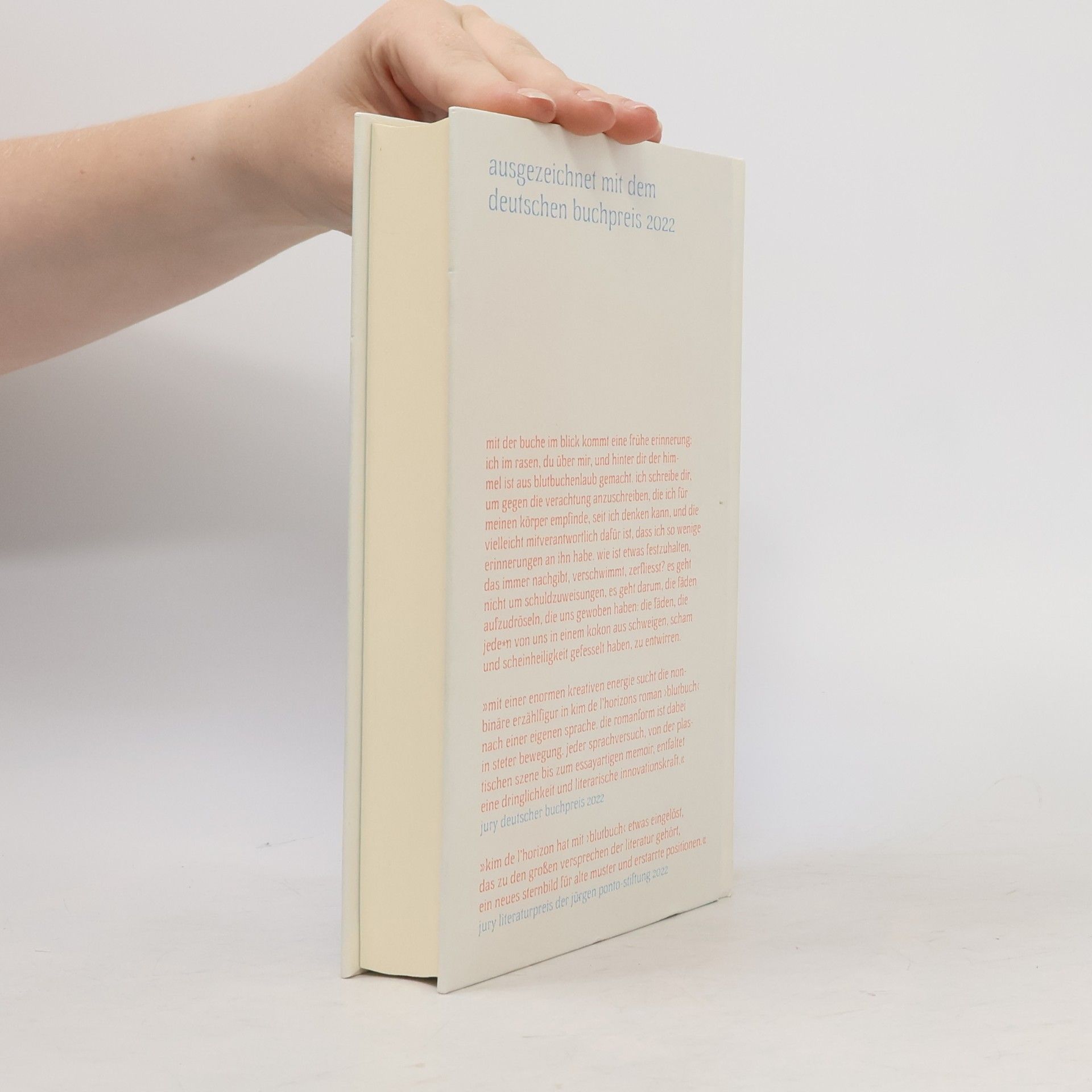 Kim de l. Horizon Blutbuch