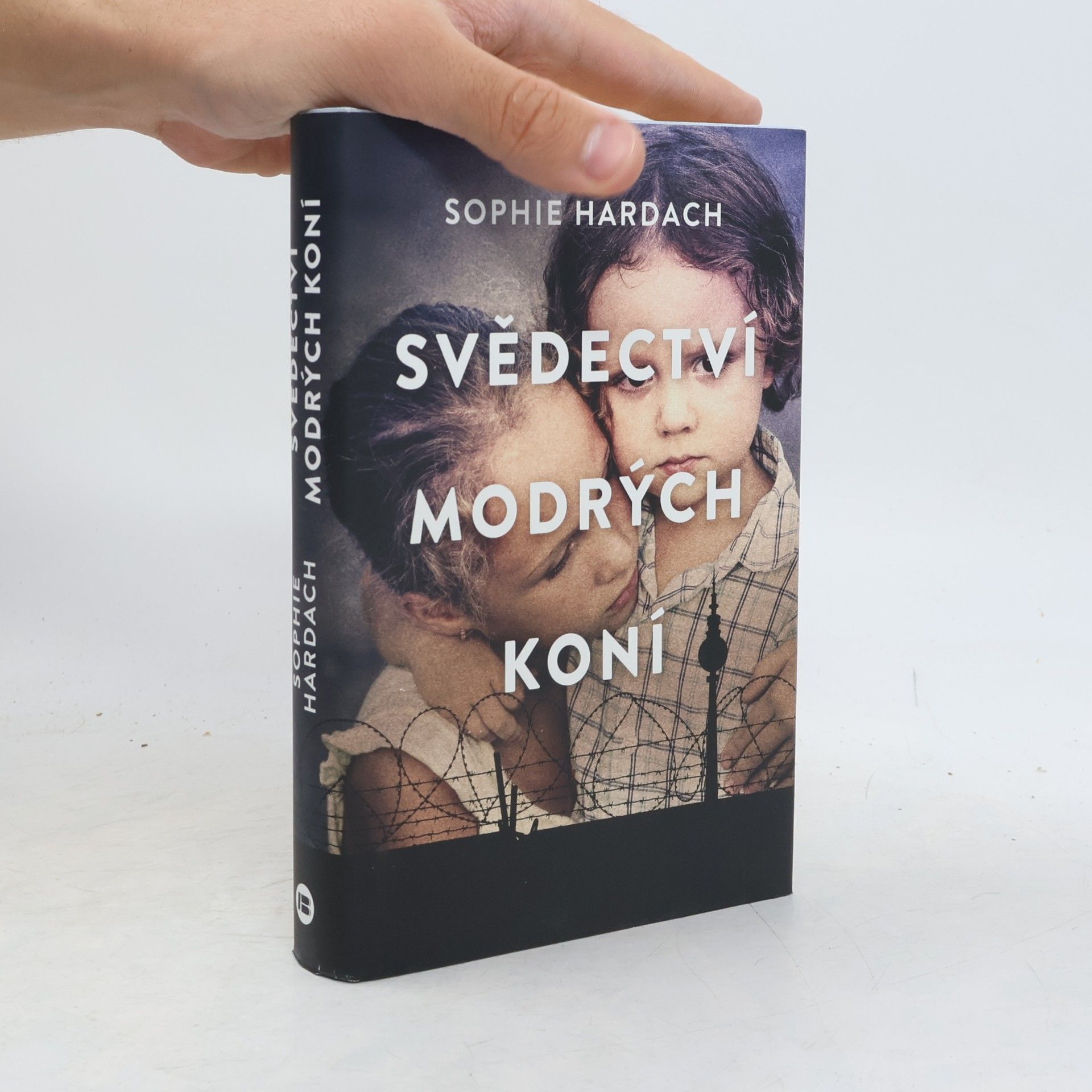 Sophie Hardach Svědectví modrých koní