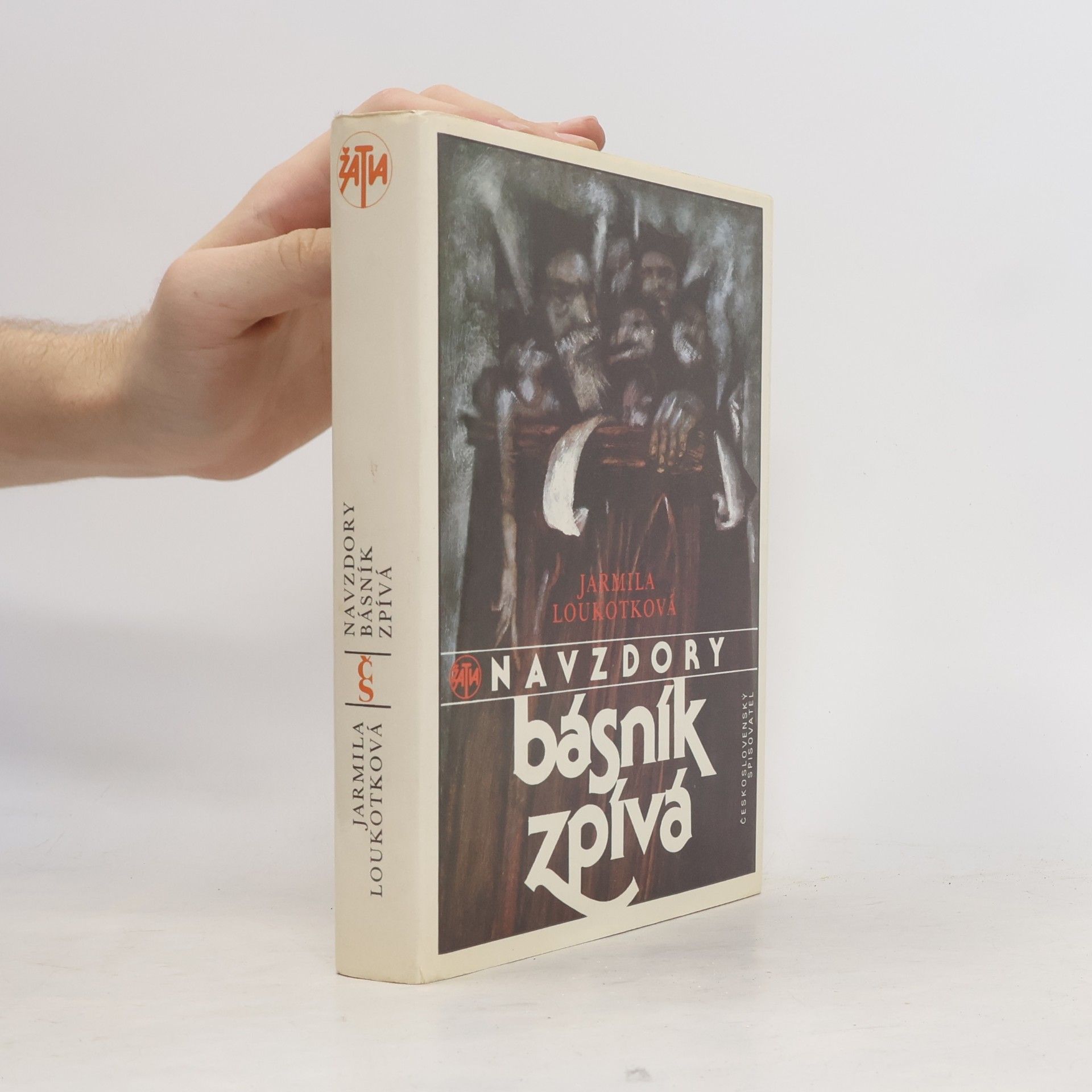 Jarmila Loukotková Navzdory básník zpívá