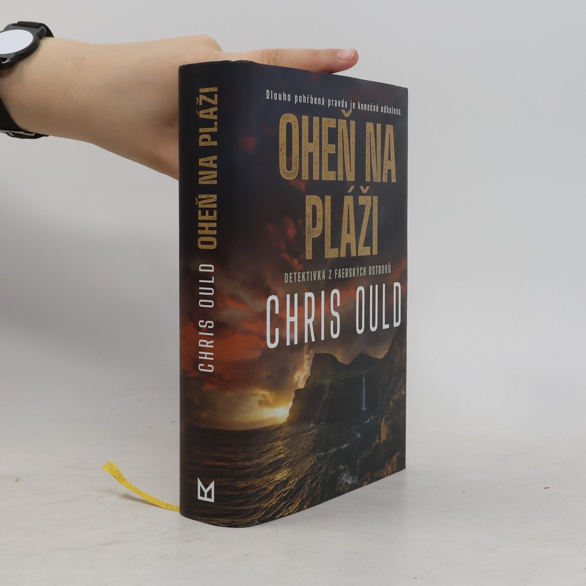 Chris Ould Oheň na pláži
