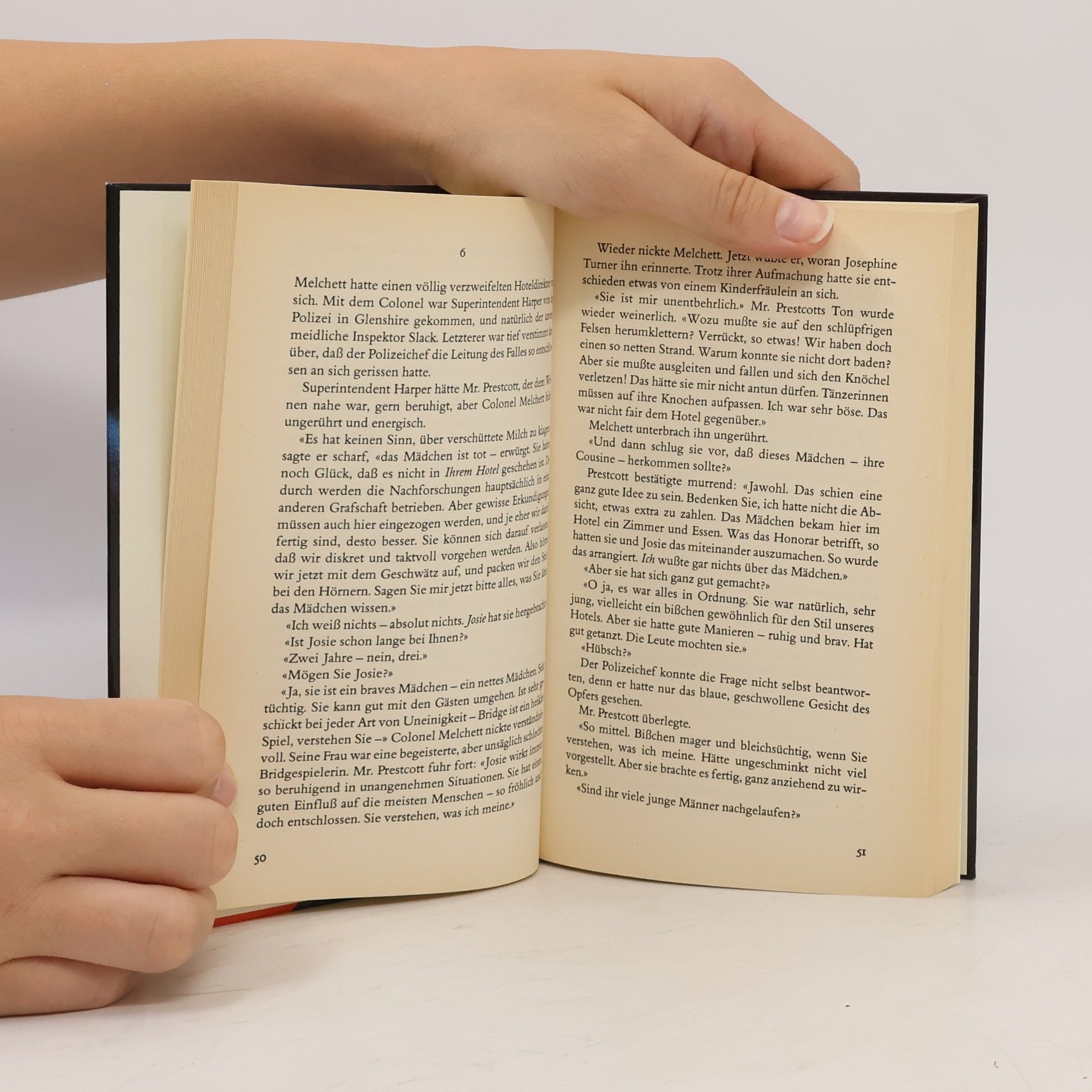 Agatha Christie Die Tote in der Bibliothek
