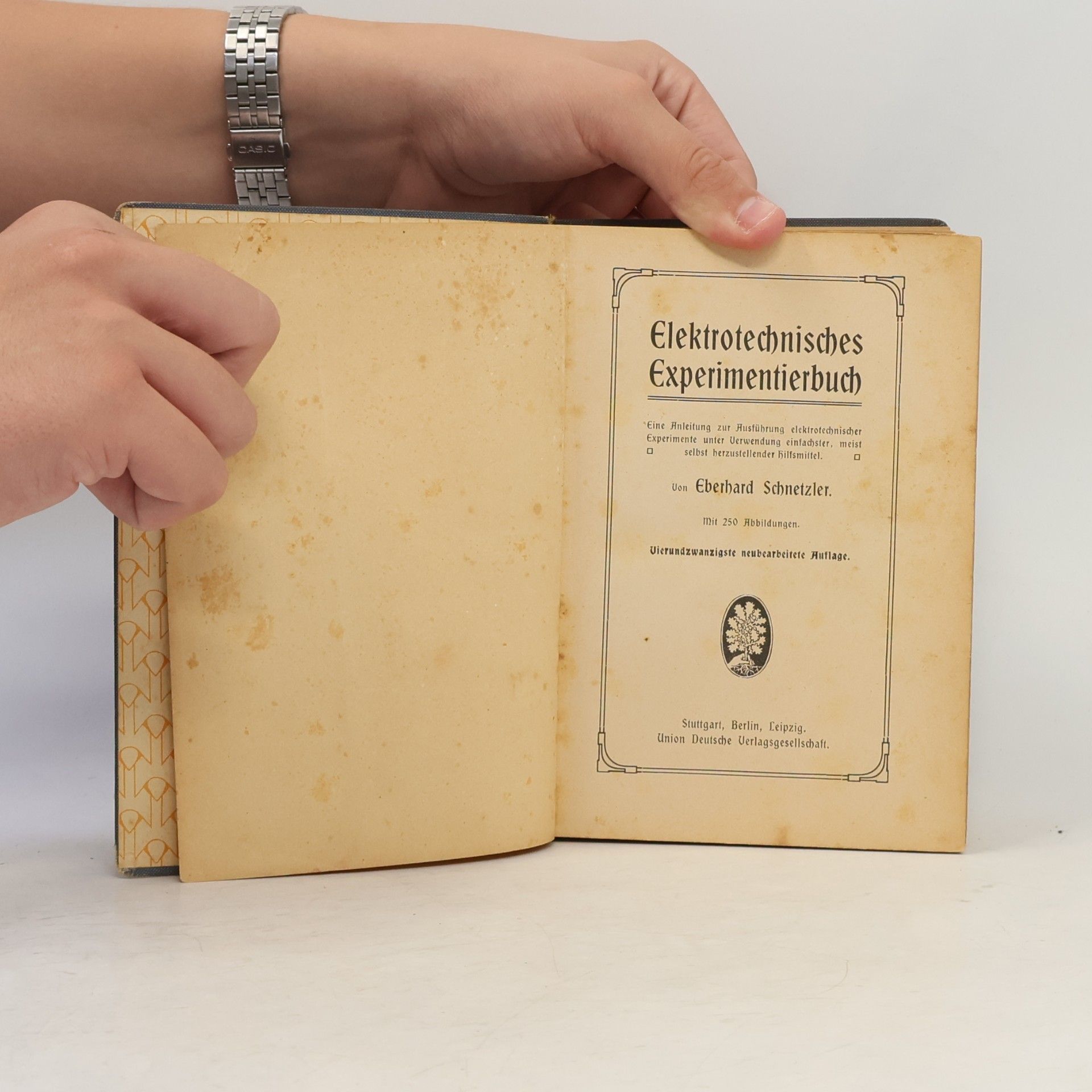 Eberhard Schnetzler Elektrotechnisches Experimentierbuch
