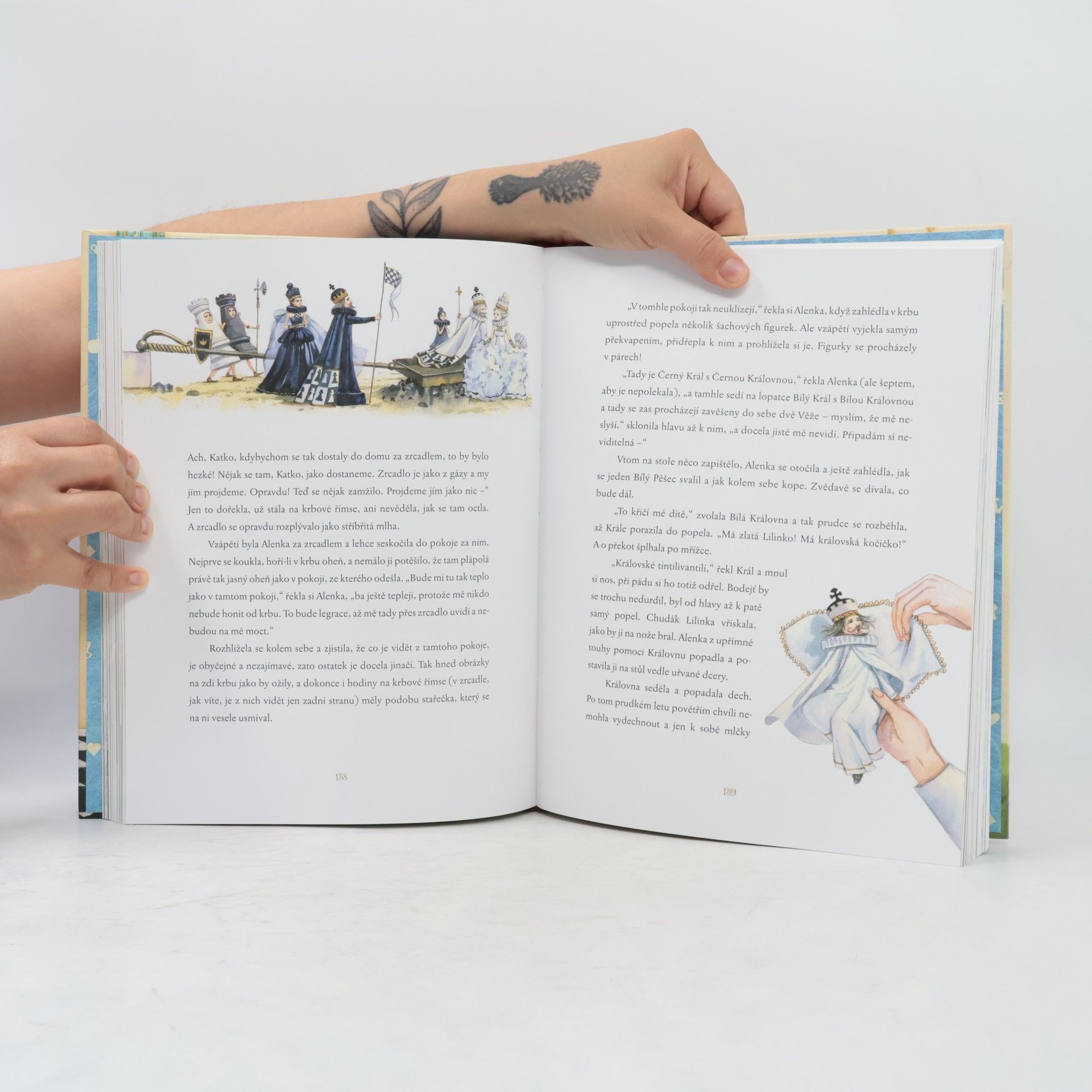 Lewis Carroll Alenka v kraji divů a za zrcadlem