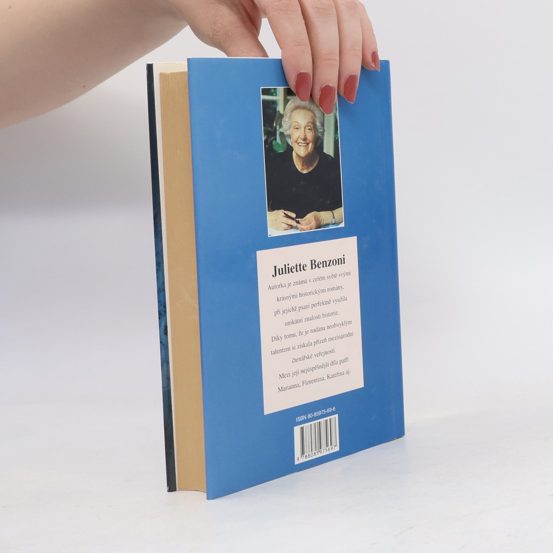 Juliette Benzoni Marianna. Plamenné vavříny