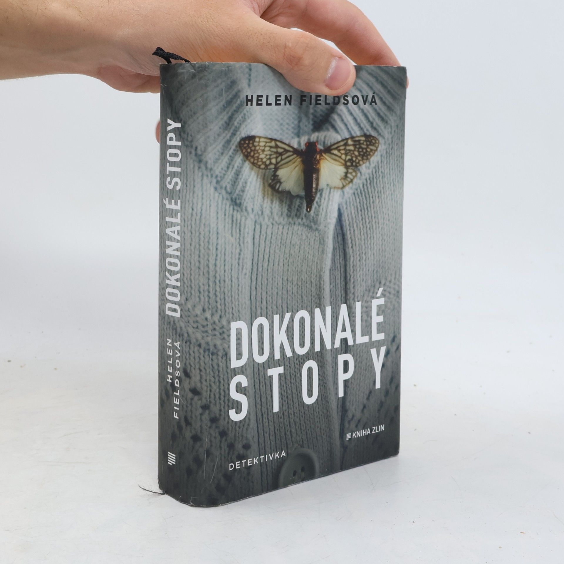 Helen Fields Dokonalé stopy