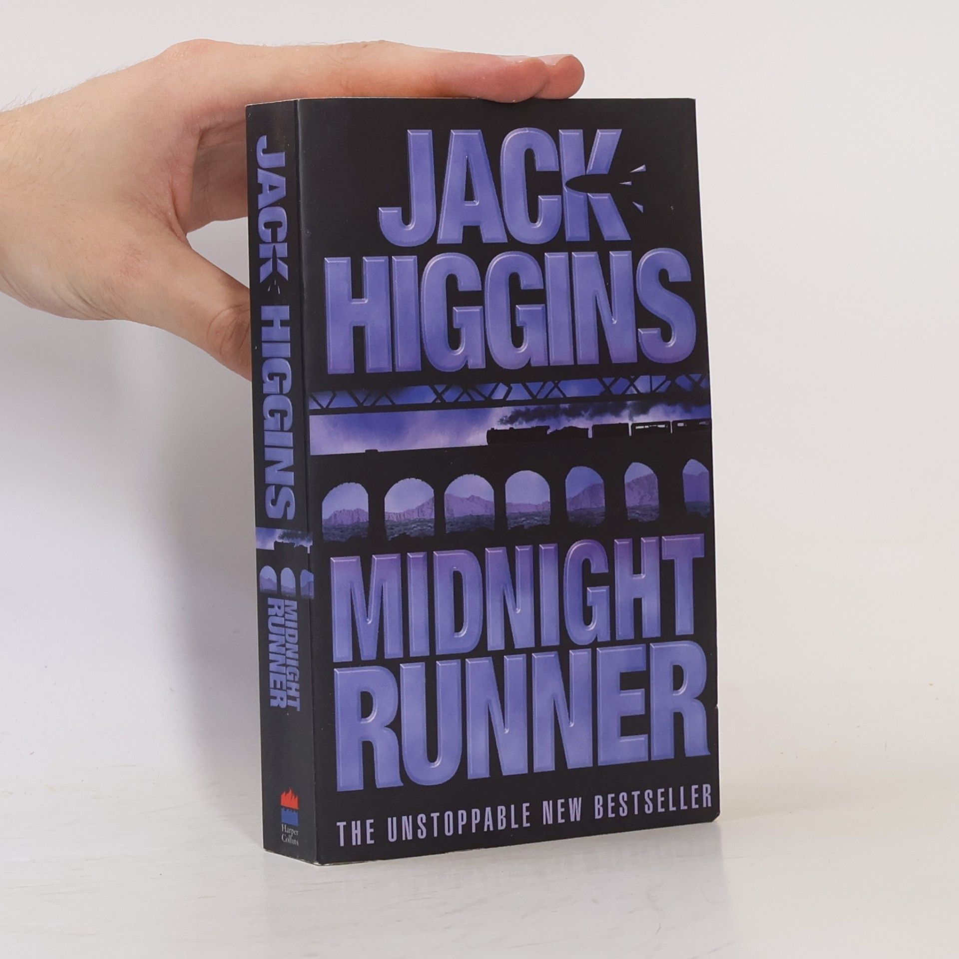 Jack Higgins Midnight Runner