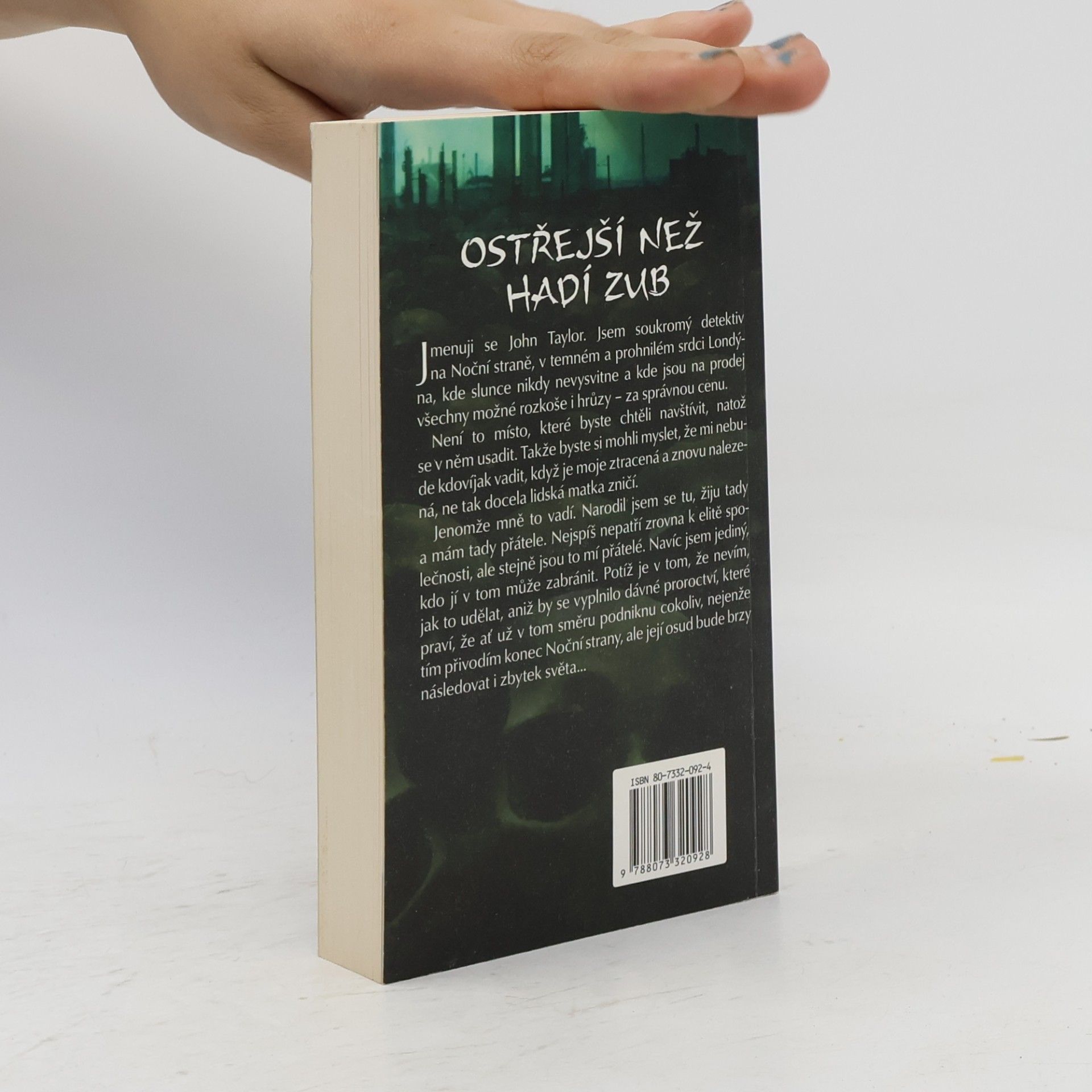 Simon R. Green Ostřejší než hadí zub