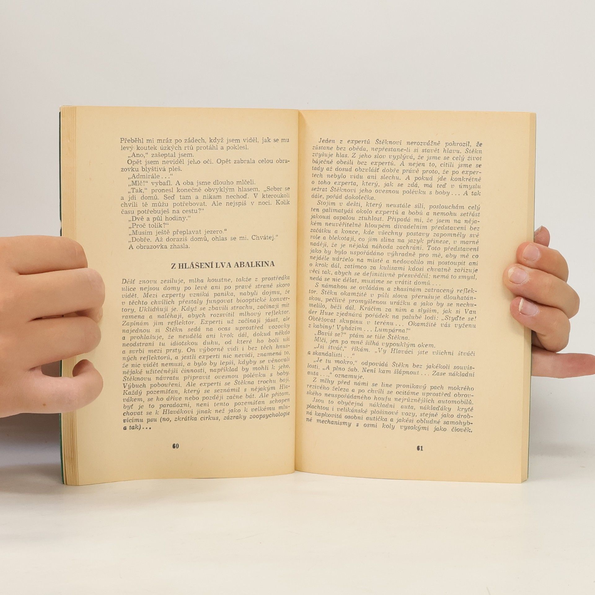 Arkady Strugatsky Brouk v mraveništi