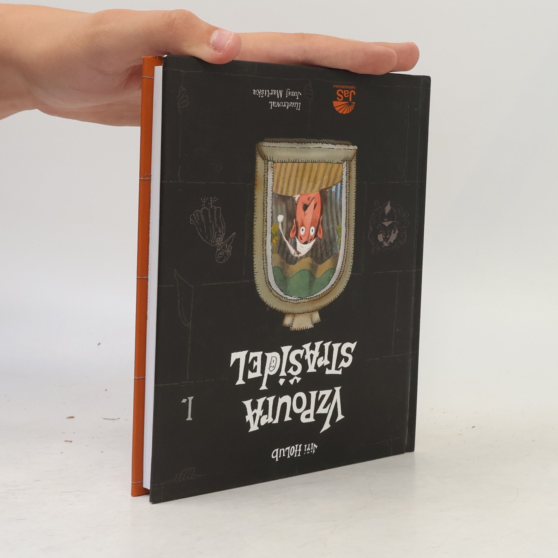 Jiří Holub Vzpoura strašidel. Kristýna se (ne)v(z)dává I.-II. (2 knihy v jednom svazku)