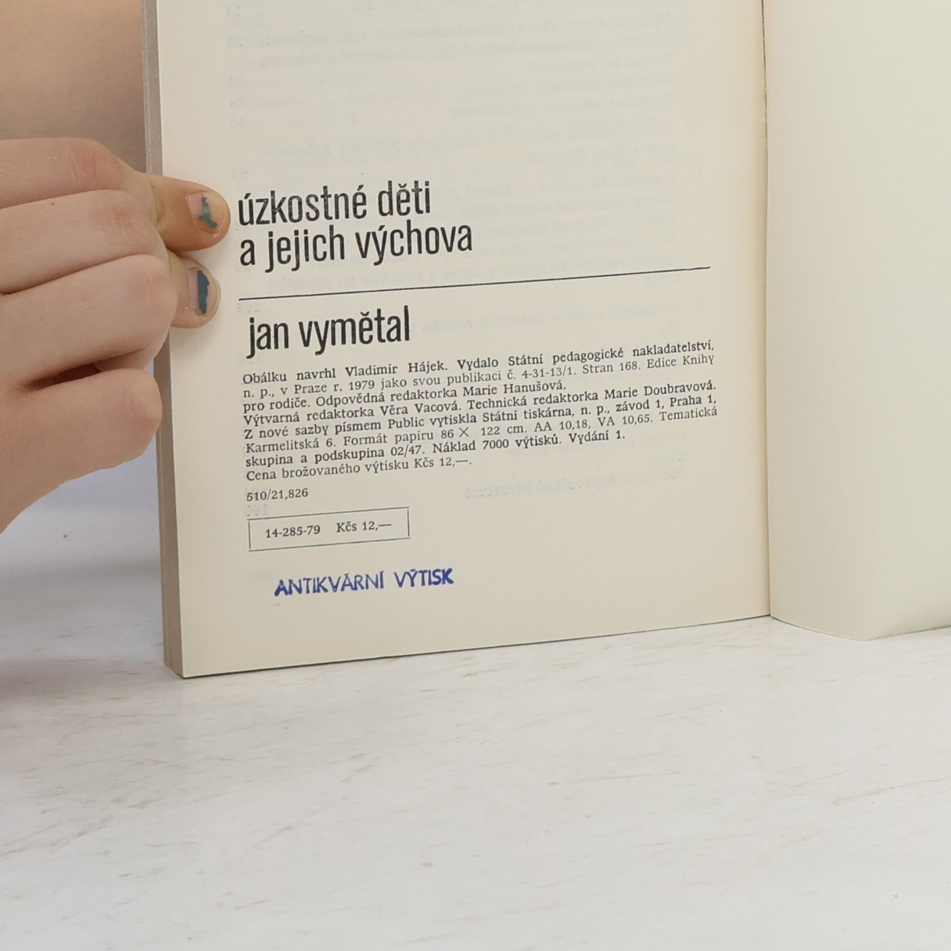 Jan Vymětal Úzkostné děti a jejich výchova