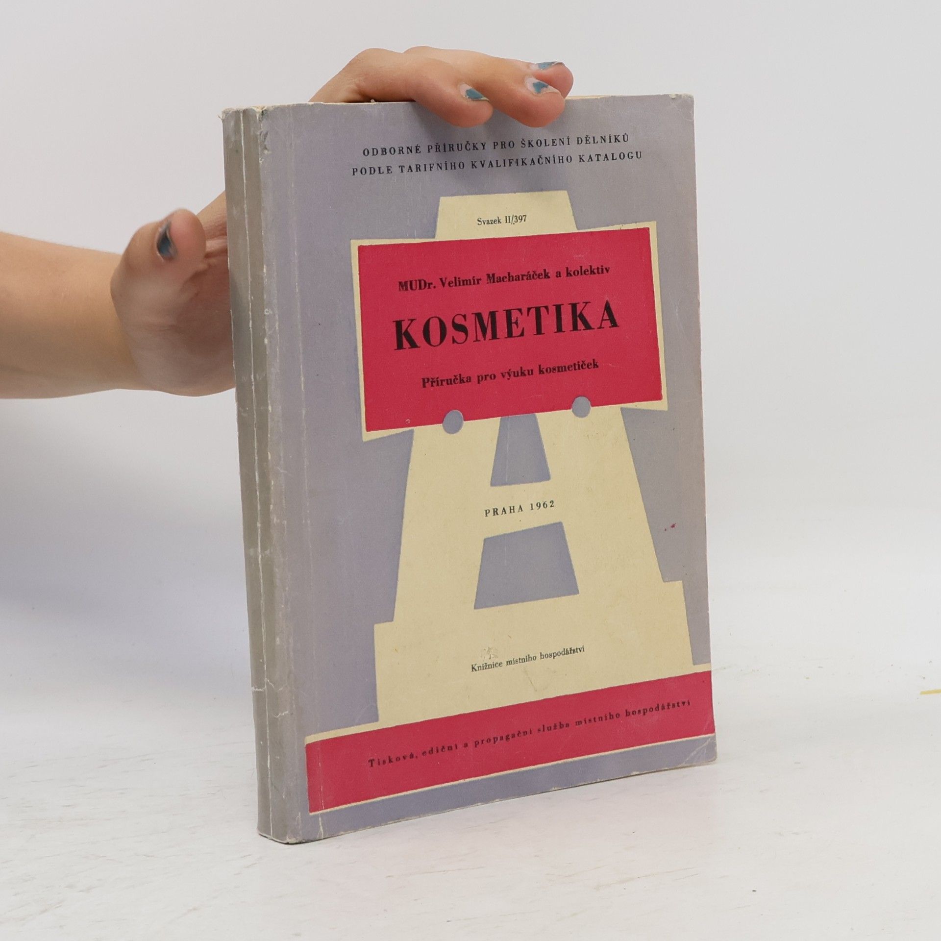 Velemír Macharáček Kosmetika