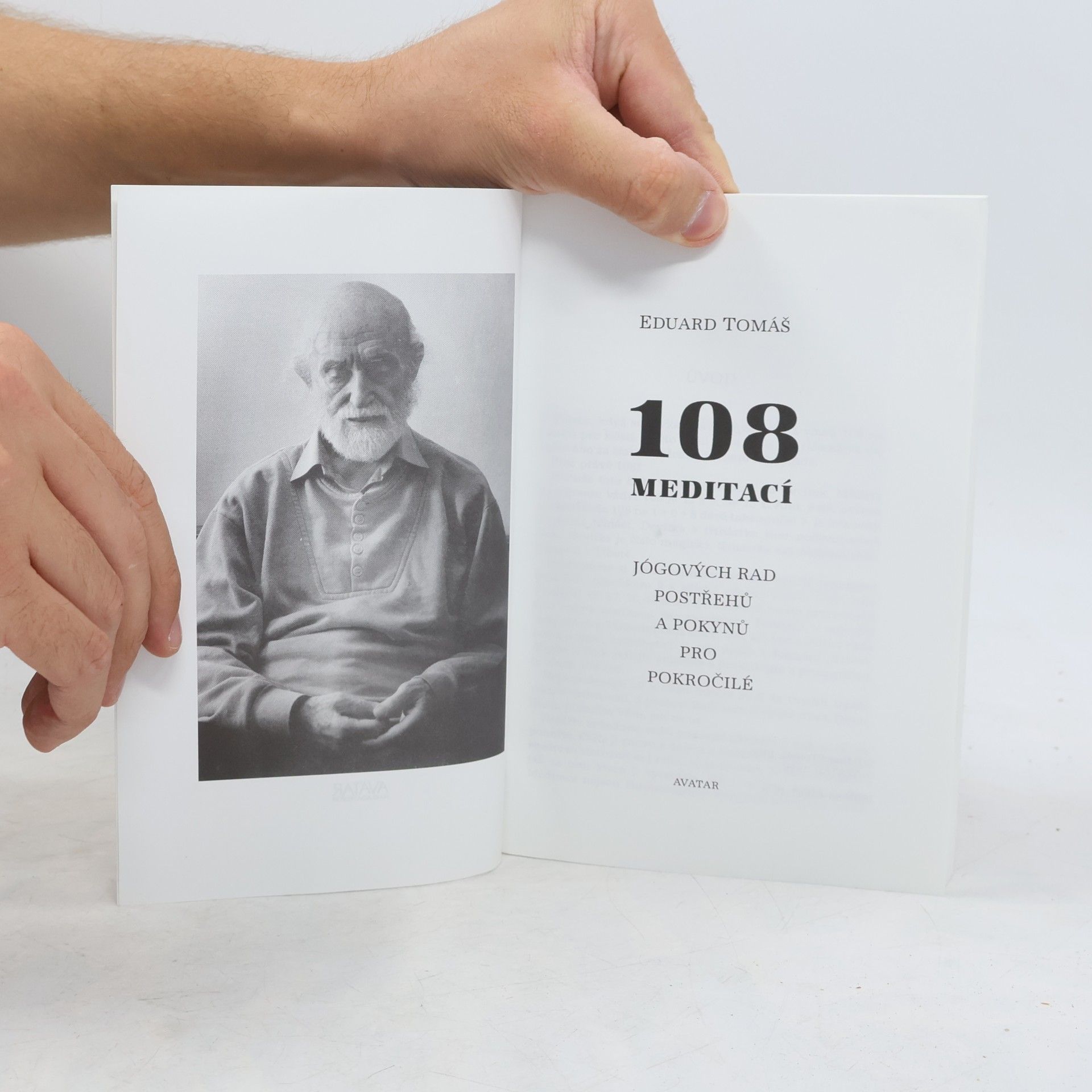 Eduard Tomáš 108 meditací jógových rad postřehů a pokynů pro pokročilé