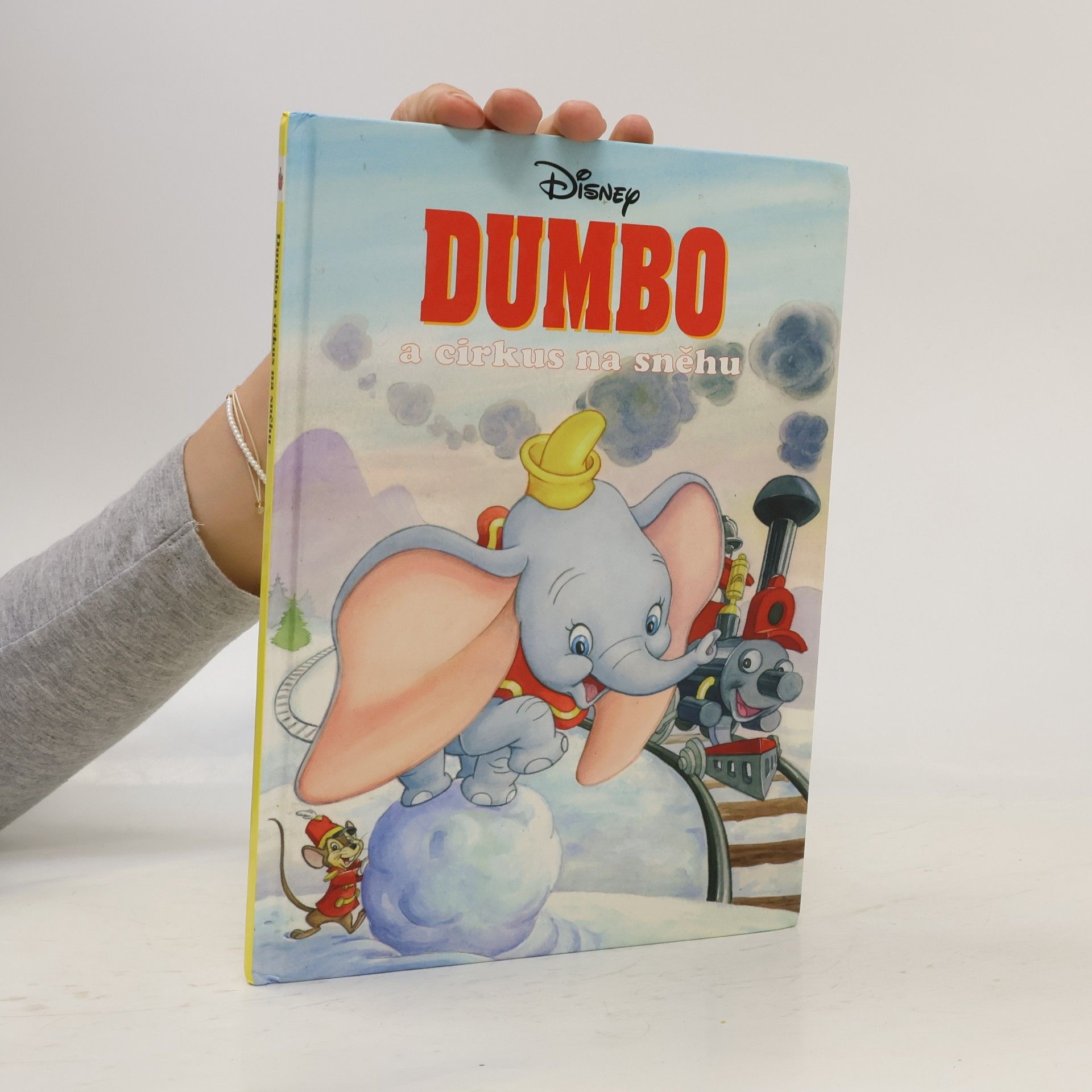 Autores varios Dumbo a cirkus na sněhu