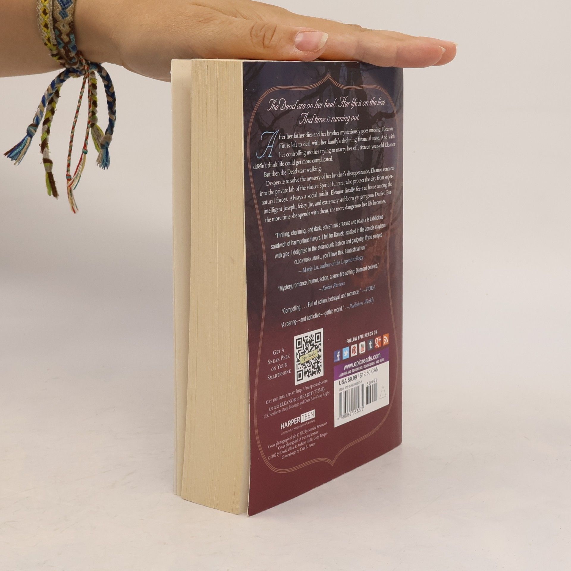 Susan Dennard Something Strange and Deadly Trilogy: Something Strange and Deadly