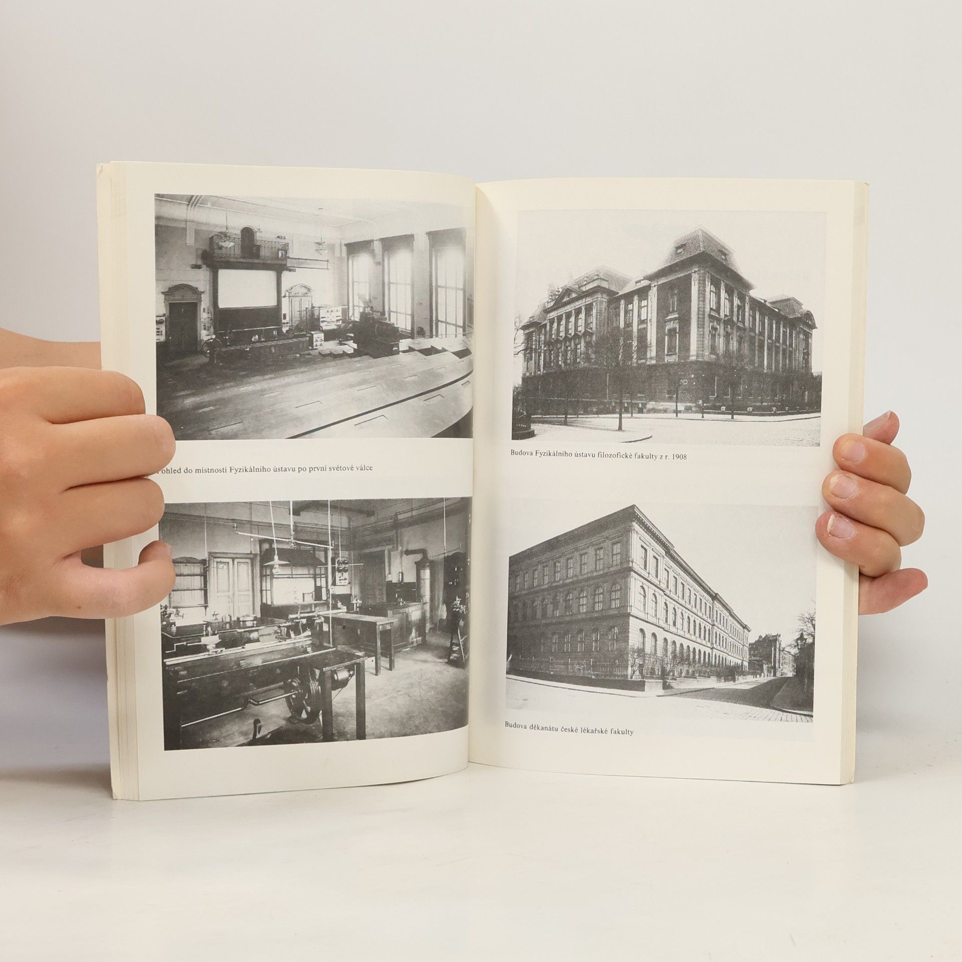 Autorenkollektiv Universitas Carolina 1348-1984