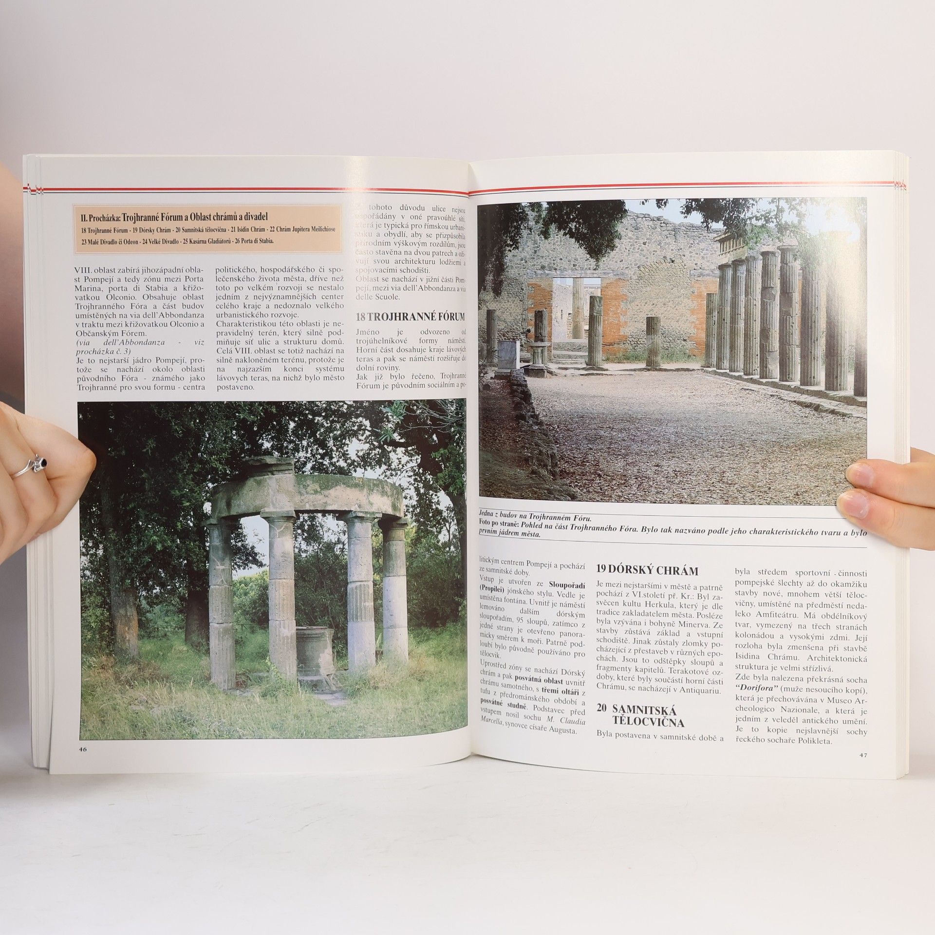 Loretta Santini Pompeje a Vila Tajemství