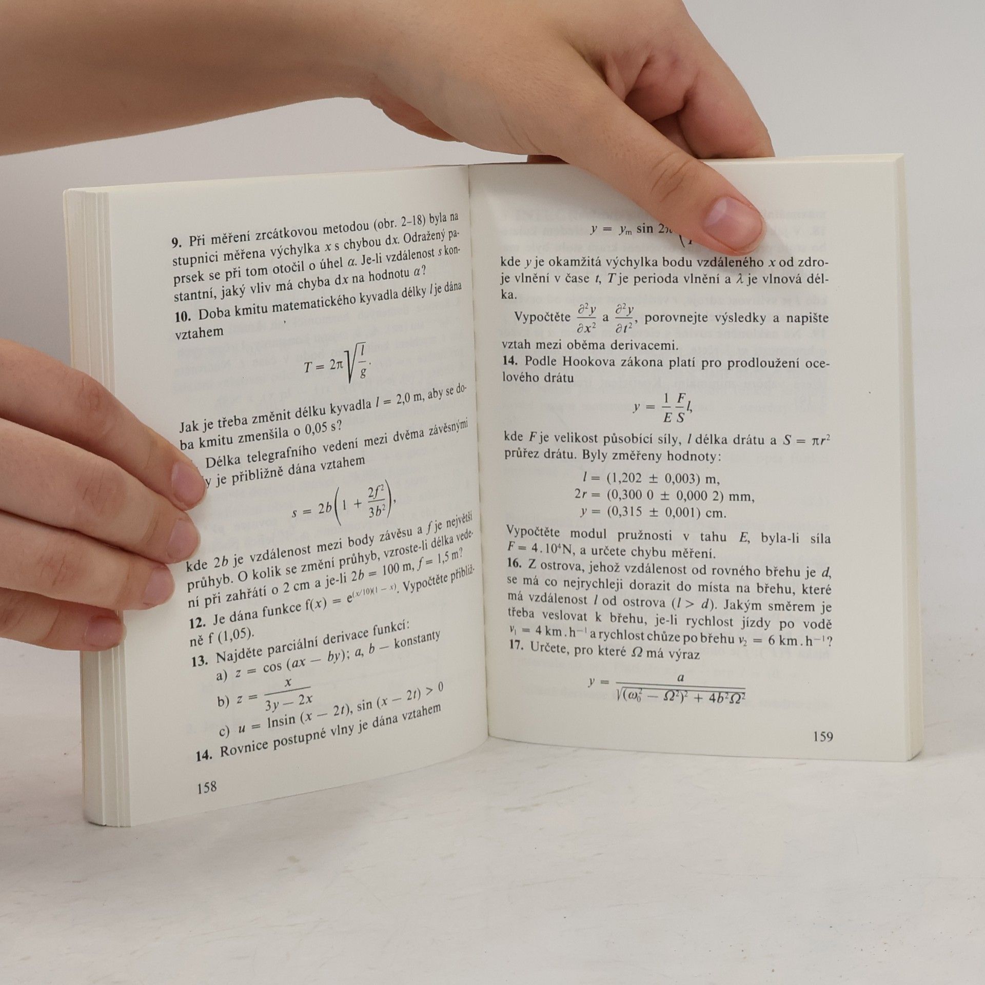 Zdeněk Ungermann Matematika a řešení fyzikálních úloh