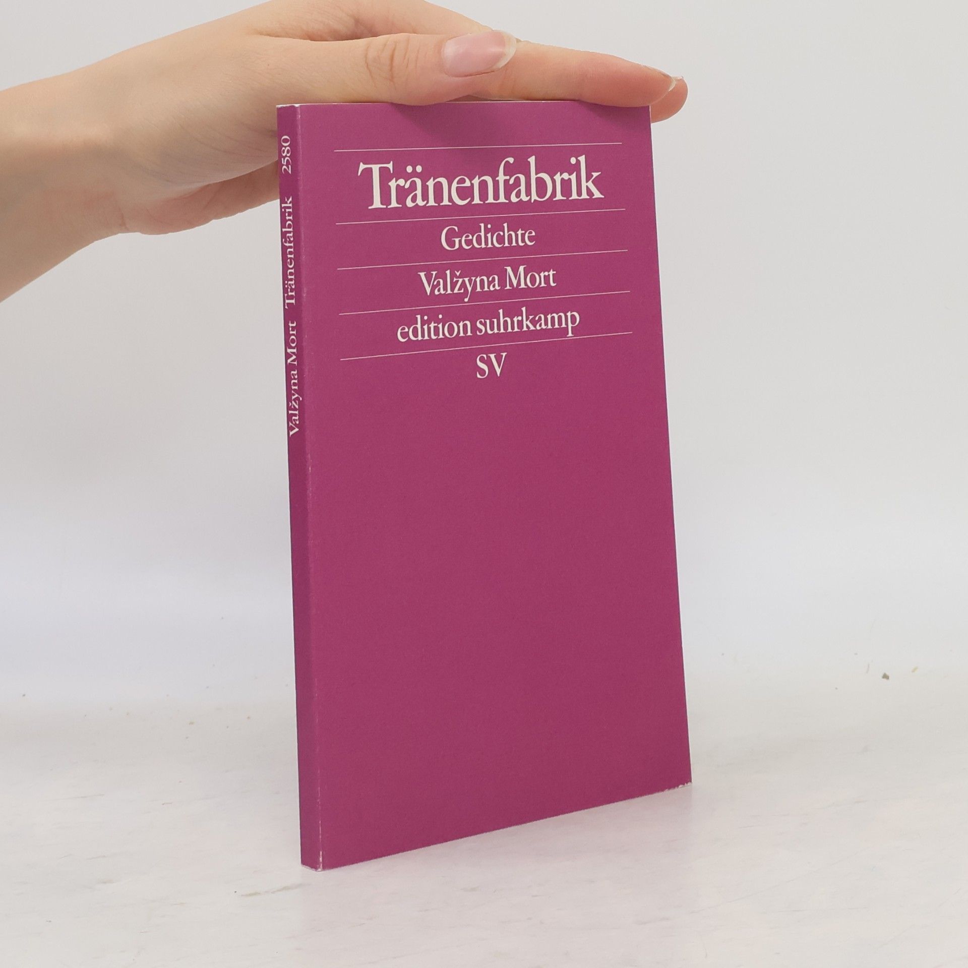 Valzhyna Mort Tränenfabrik