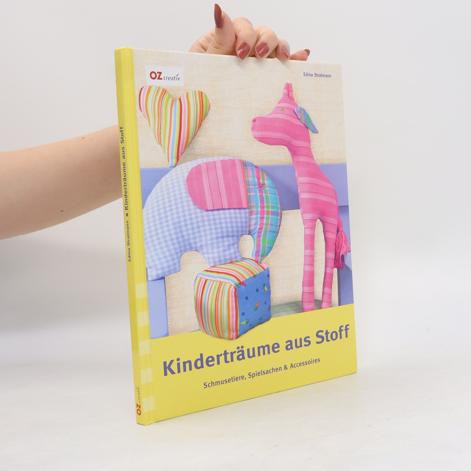 Kinderträume aus Stoff. Schmusetiere, Spielsachen & Accessoires