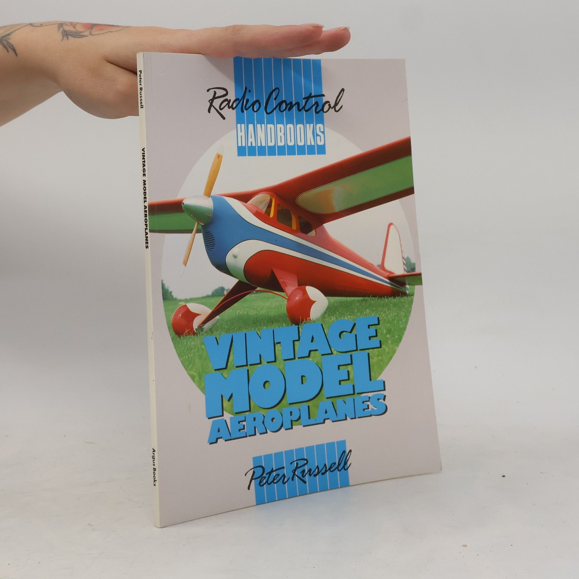 Peter Russell Radio Control Handbooks: R/C Vintage Model Aeroplanes