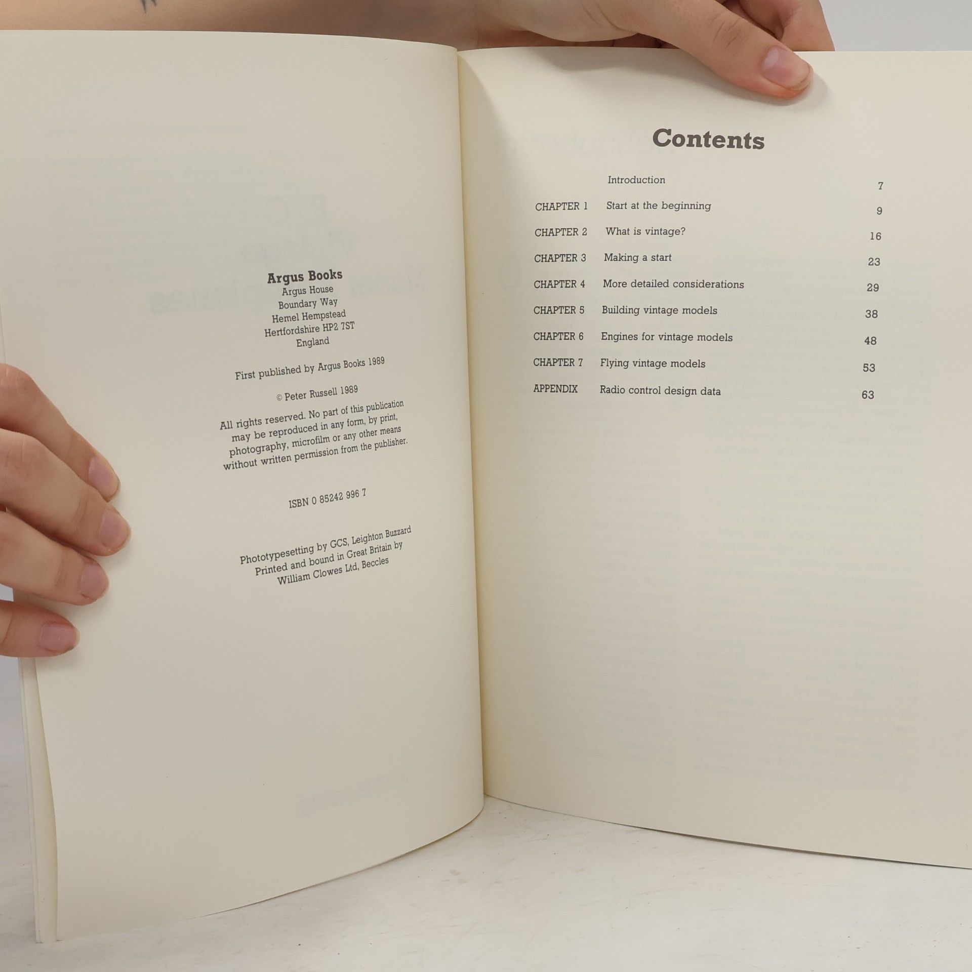 Peter Russell Radio Control Handbooks: R/C Vintage Model Aeroplanes