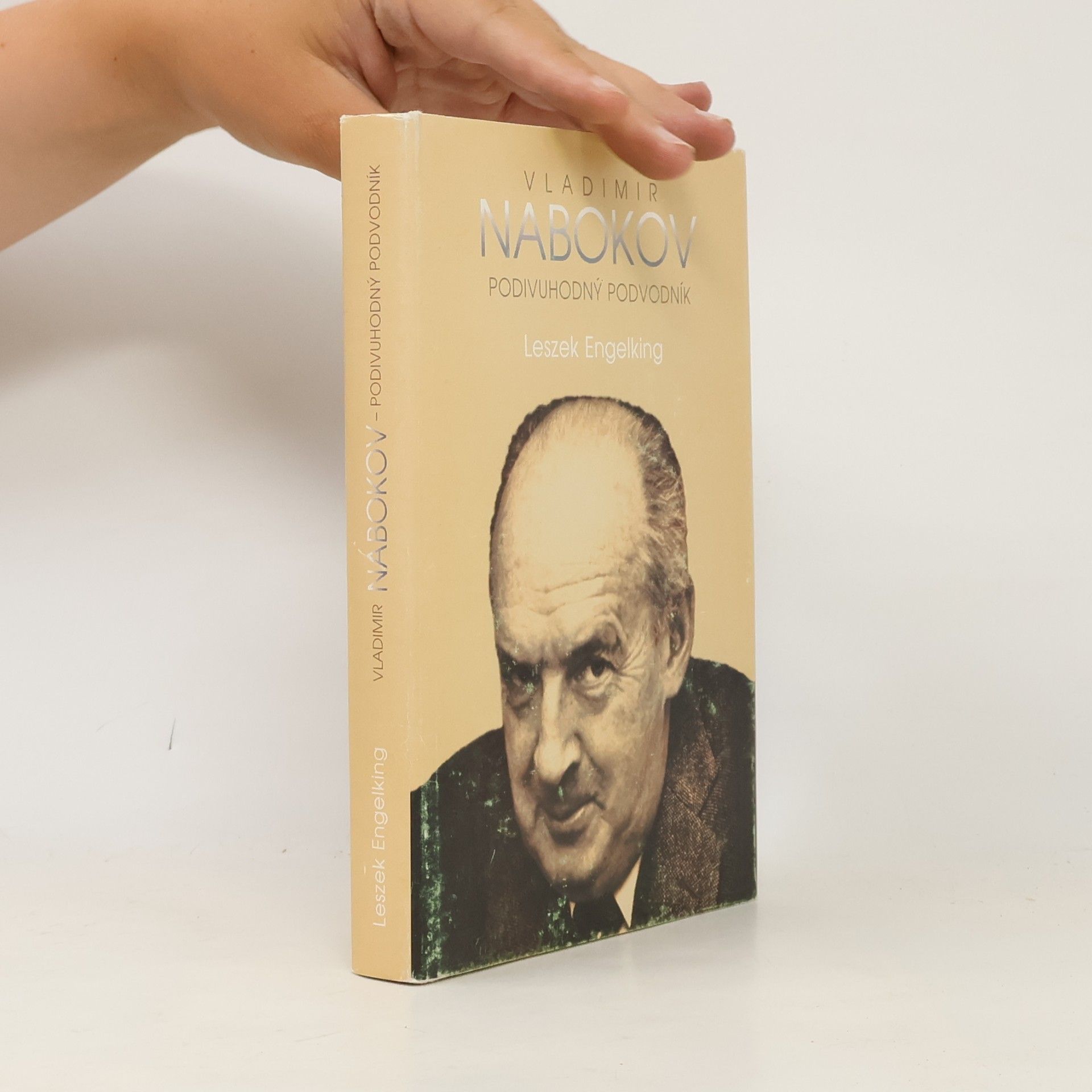 Leszek Engelking Vladimir Nabokov. Podivuhodný podvodník