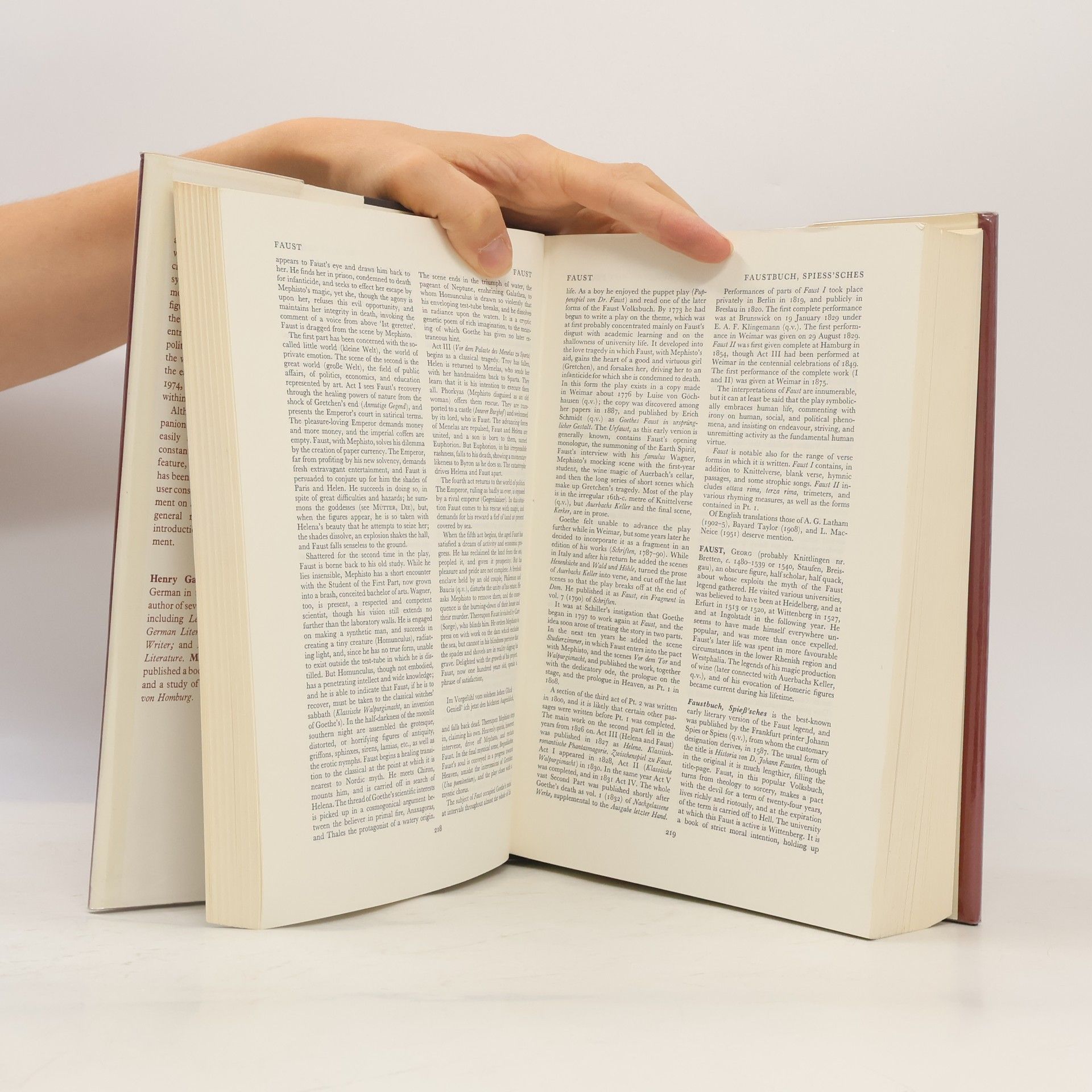 Henry B. Garland The Oxford companion to German literature