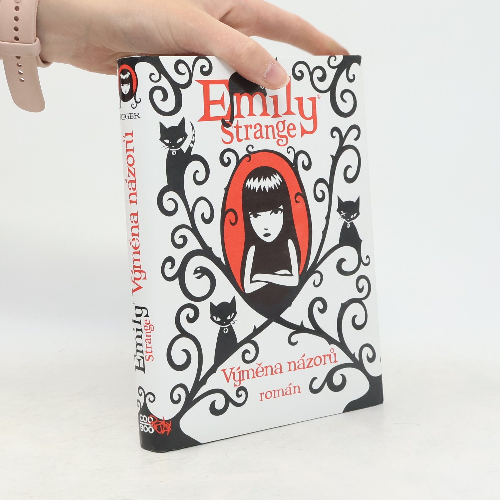 Robert Reger Emily Strange. Výměna názorů
