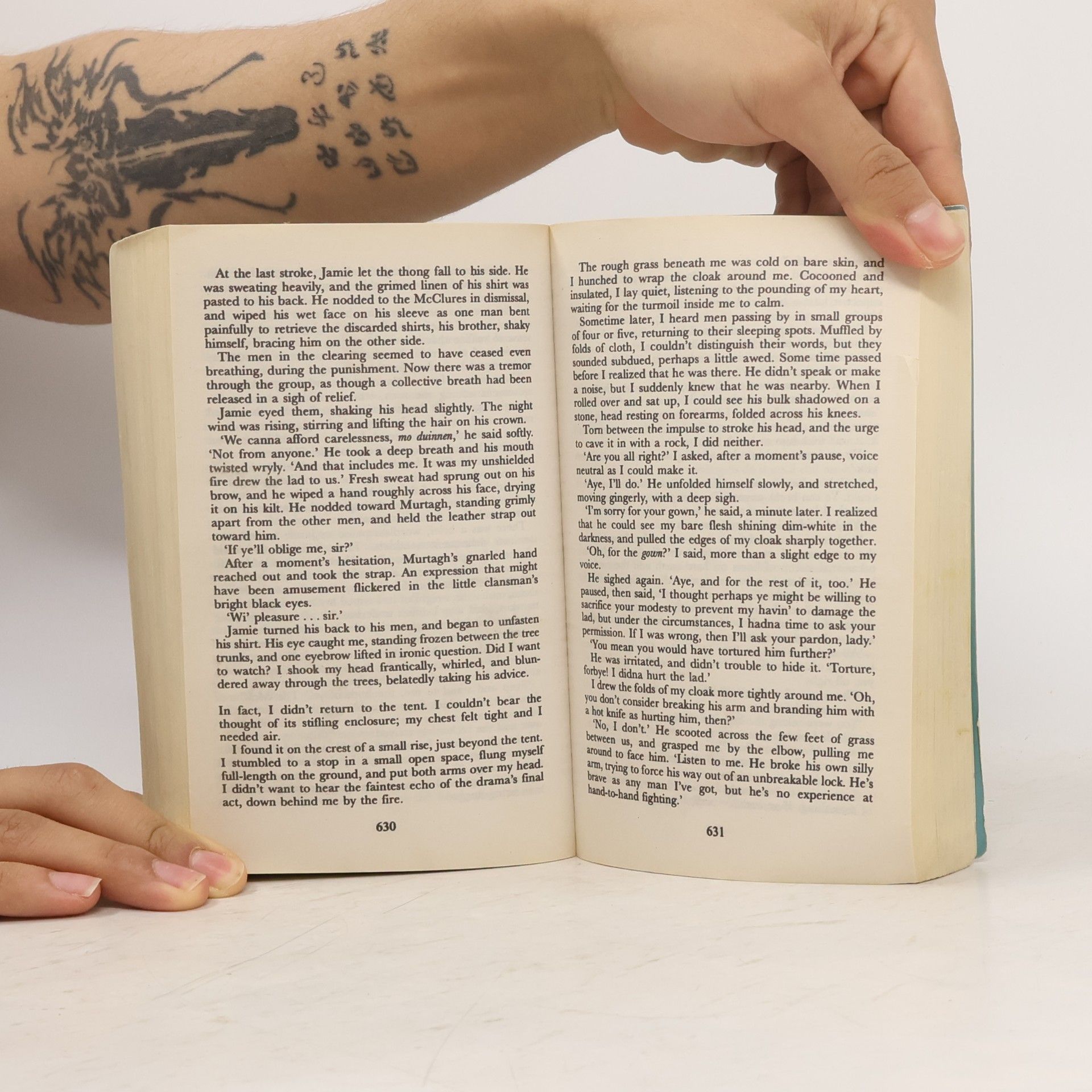Diana Gabaldon Dragonfly in amber