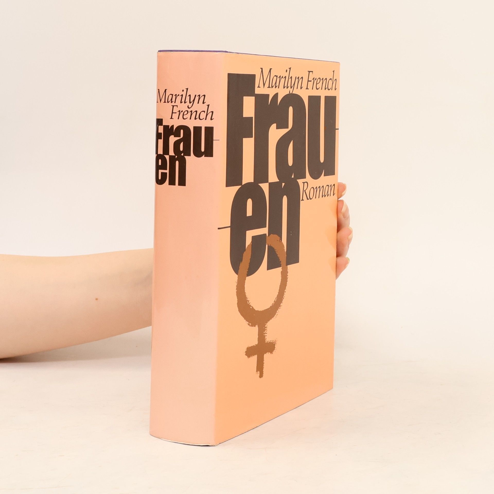 Marilyn French Frauen
