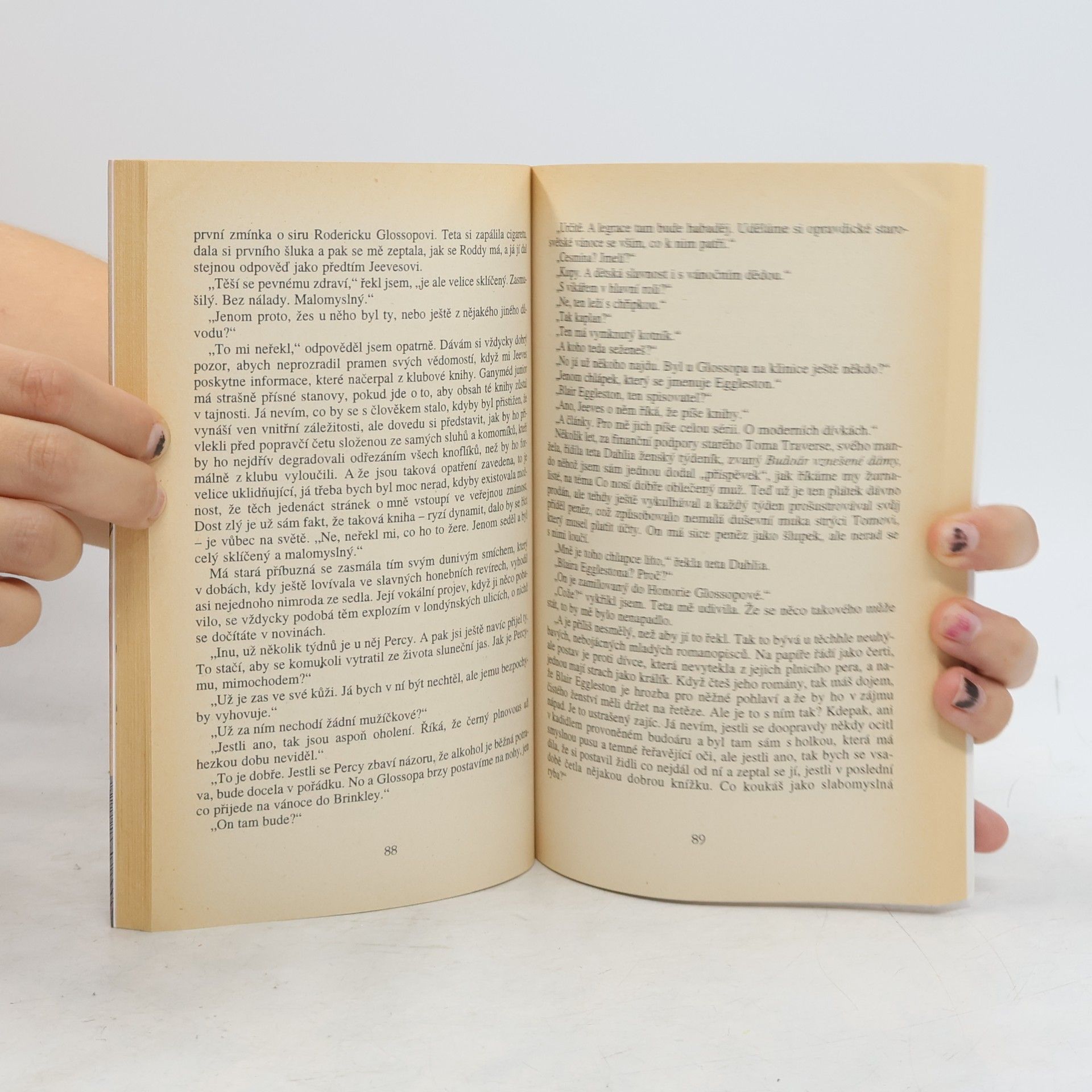 Pelham Wodehouse Výborně, Jeevesi