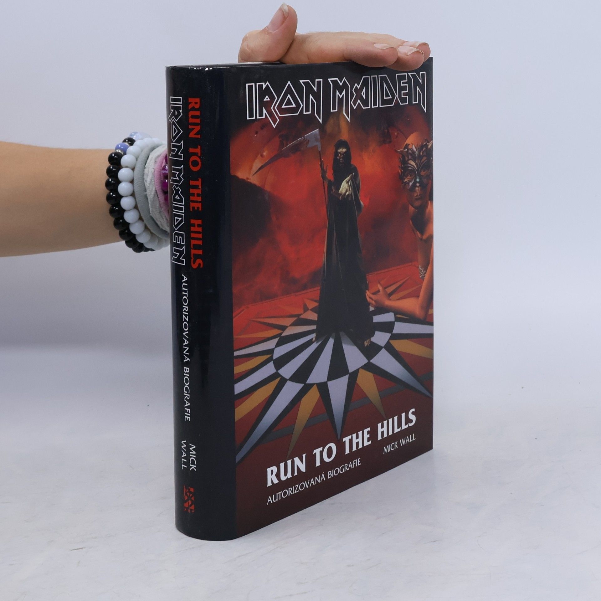 Mick Wall Iron Maiden. Run to the hills