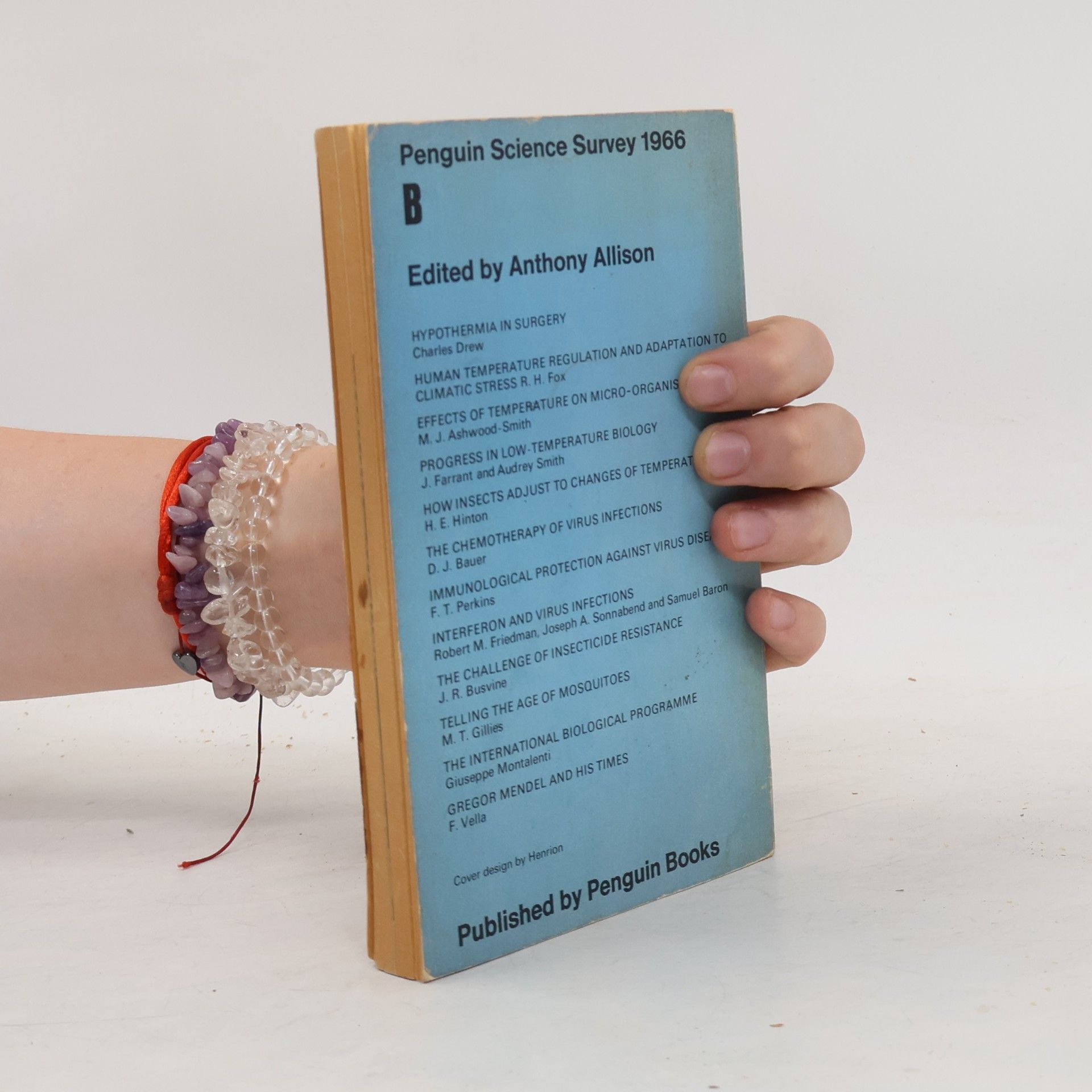 Various authors Penguin science survey B, 1966
