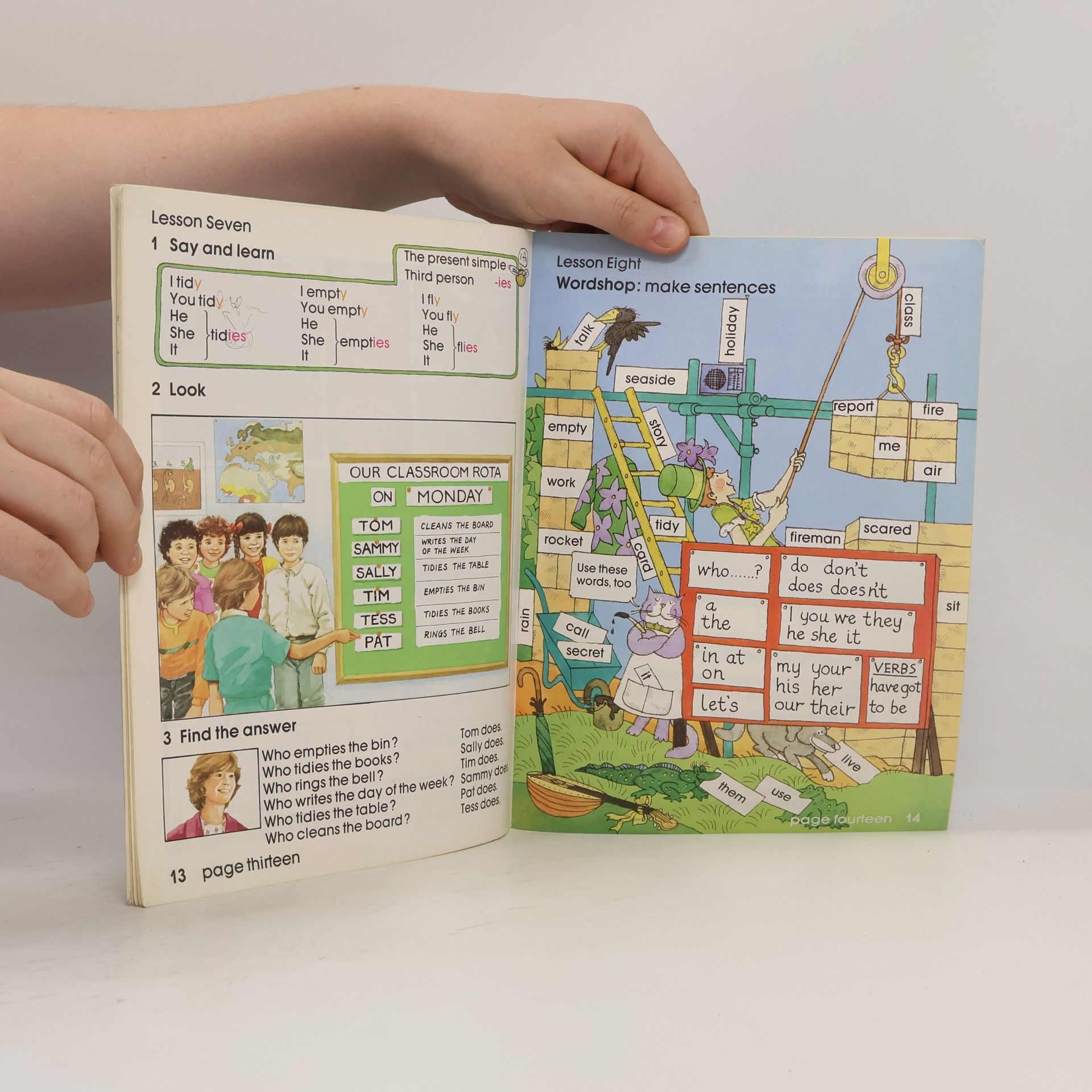C. J. Moore Jacaranda 3 : pupils' book