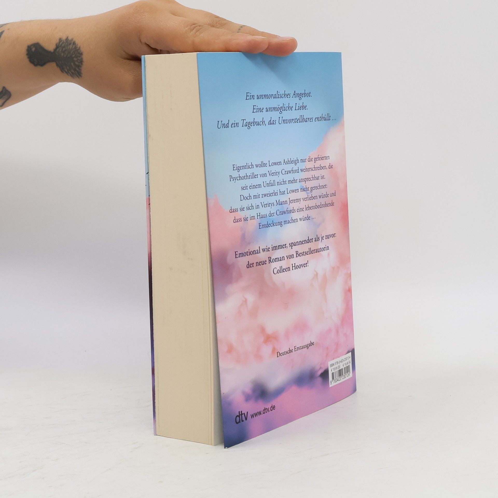 Colleen Hoover Verity
