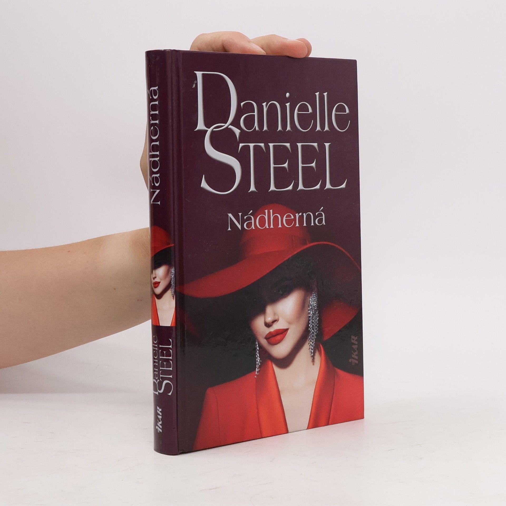 Danielle Steel Nádherná