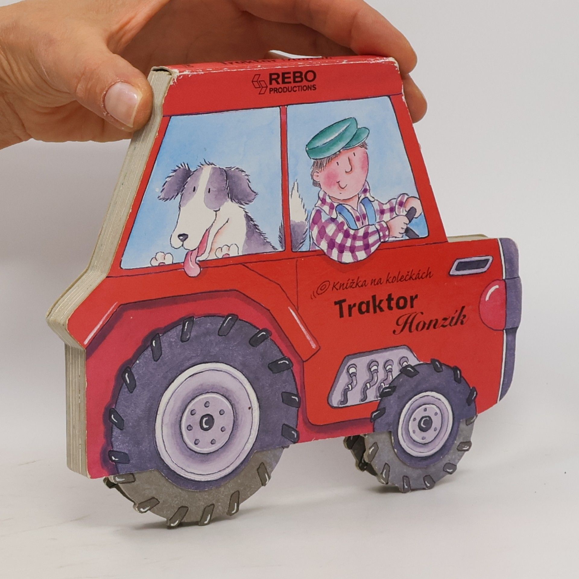Julia Oliver Traktor Honzík
