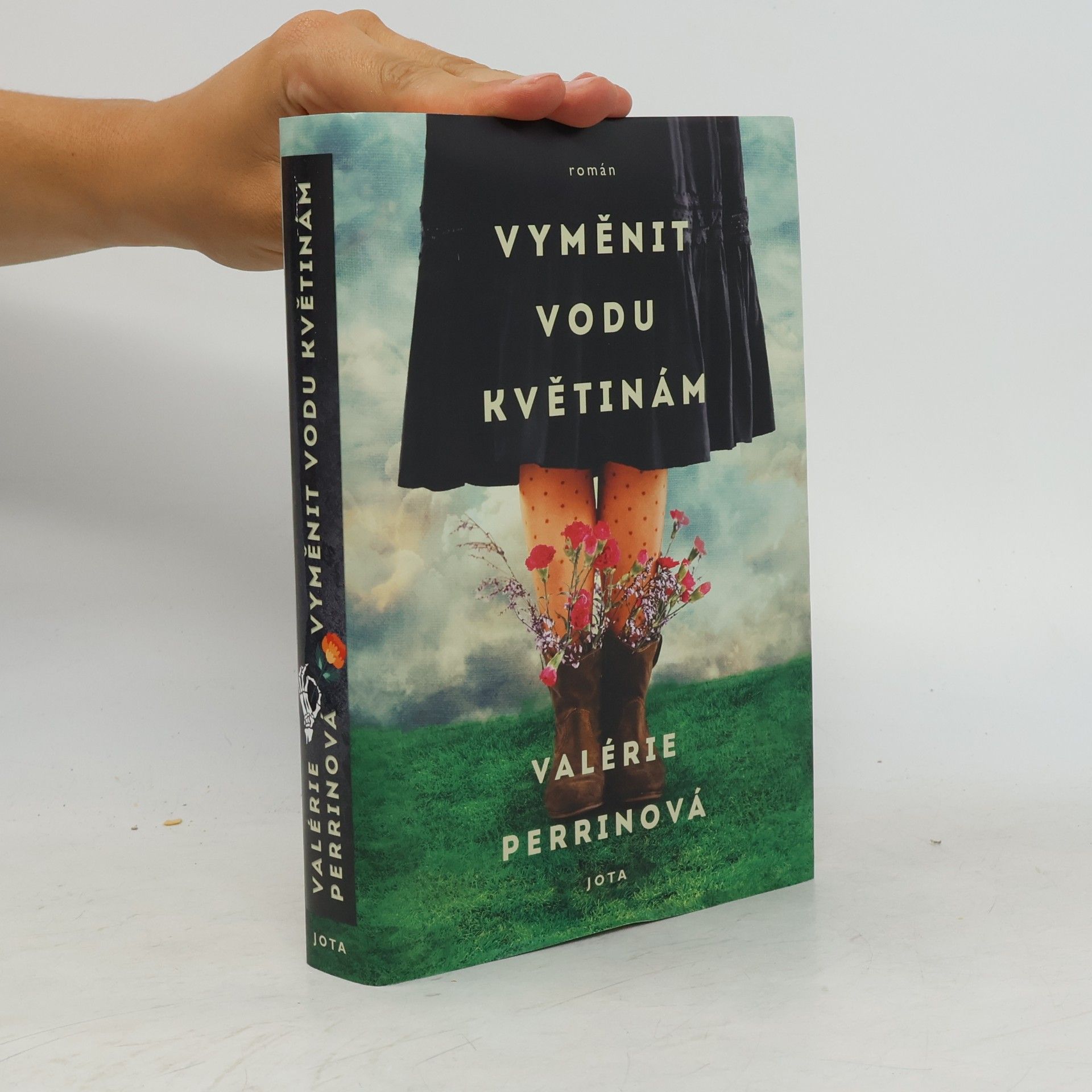 Valérie Perrin Vyměnit vodu květinám