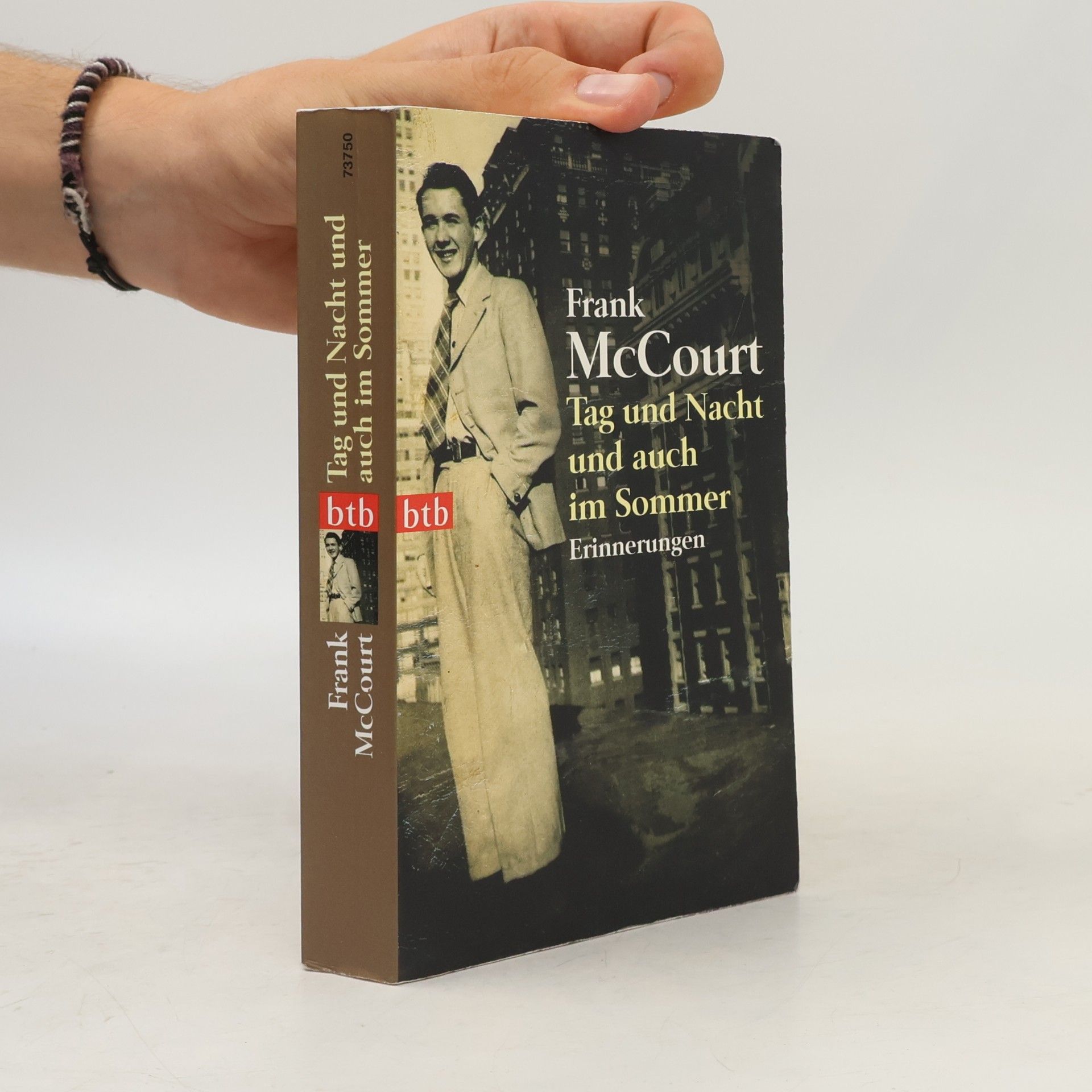Frank McCourt Tag und Nacht und auch im Sommer