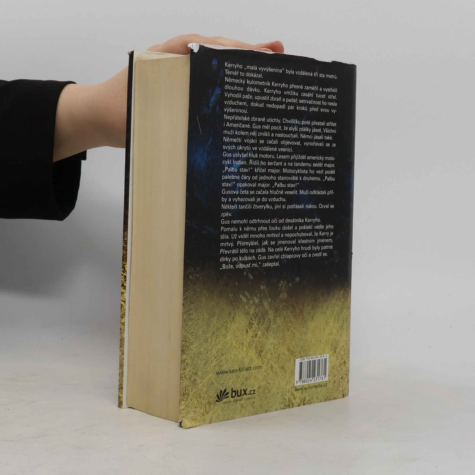 Ken Follett Pád titánů