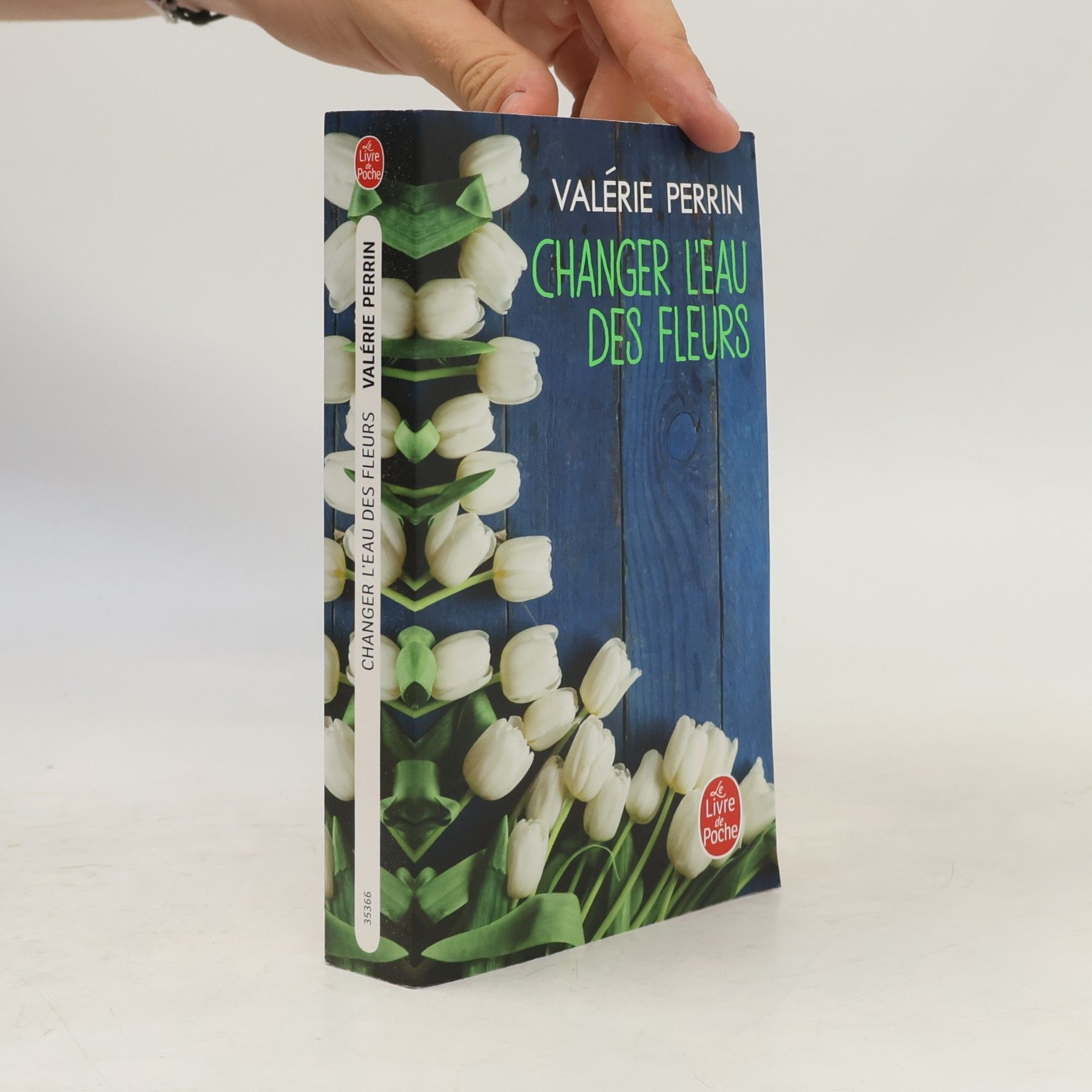 Valérie Perrin Changer l'eau des fleurs