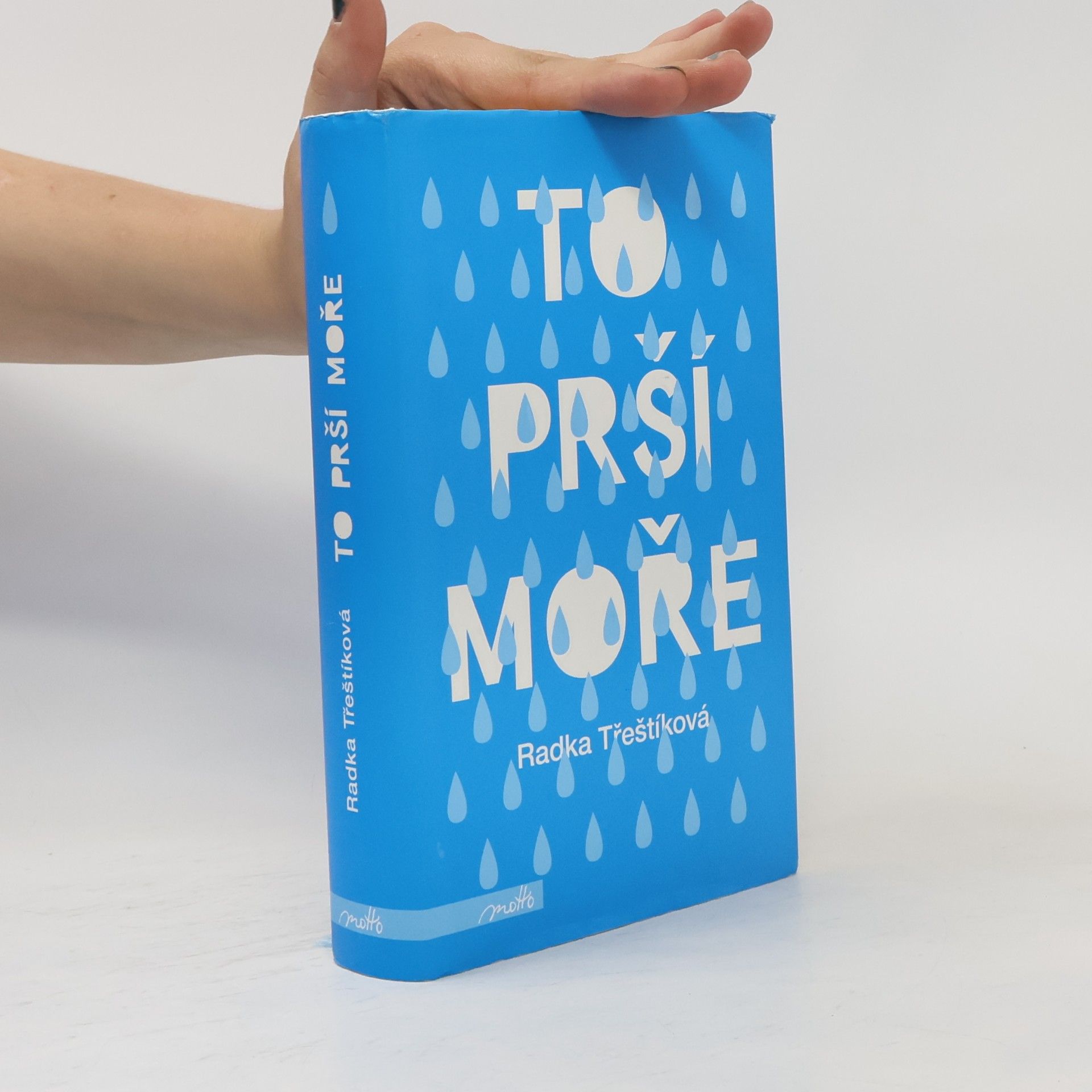 Radka Třeštíková To prší moře
