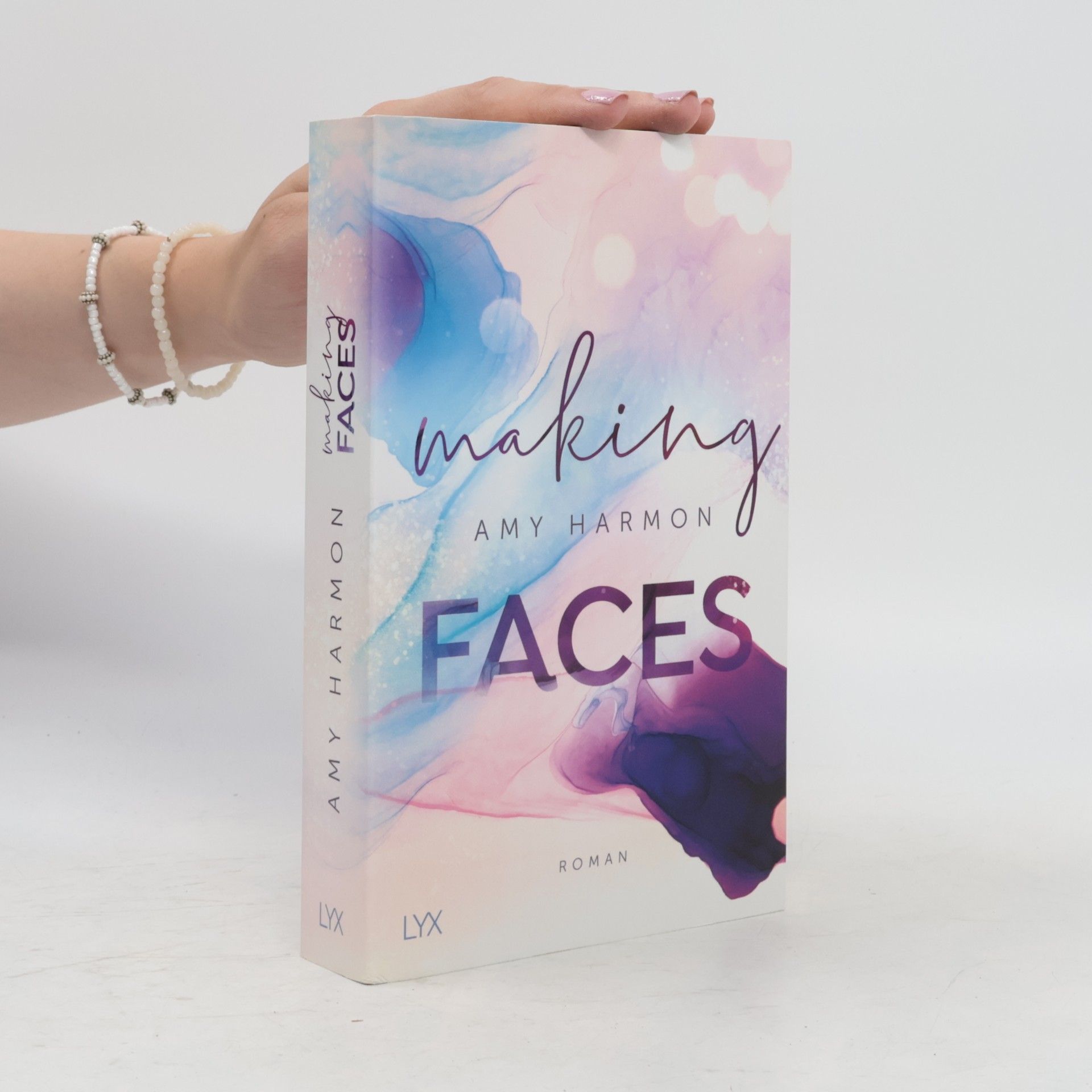 Amy Harmon Making Faces