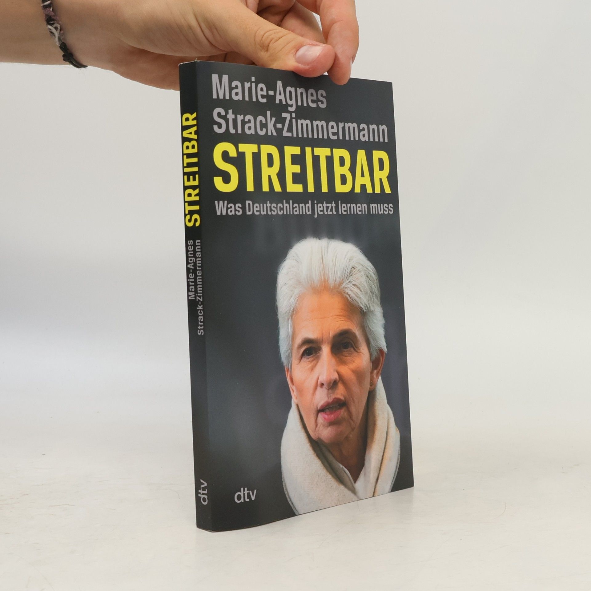 Marie-Agnes Strack-Zimmermann Streitbar