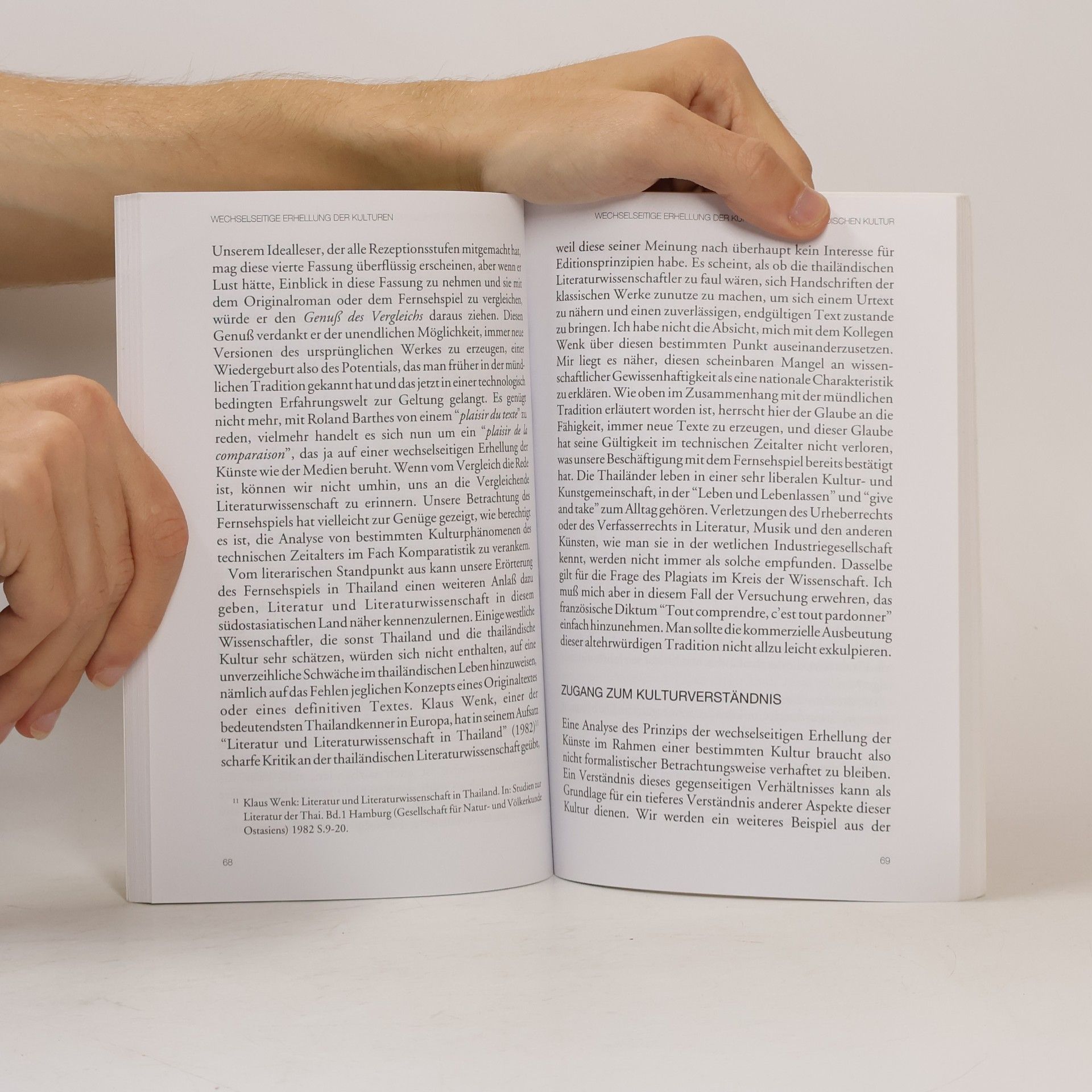 Wechselseitige Erhellung der Kulturen: Aufsätze zur Kultur und Literatur.