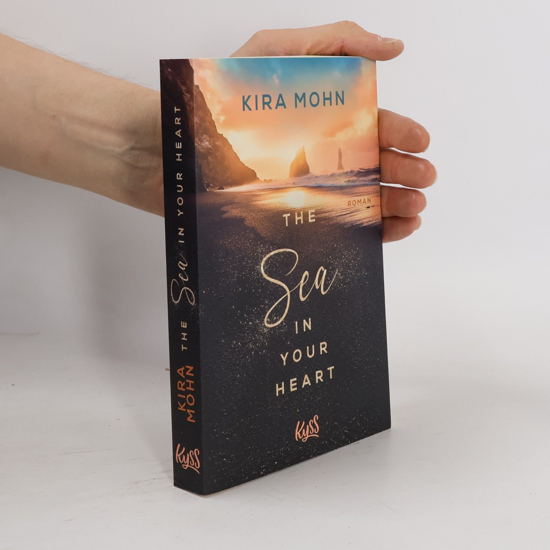 Kira Mohn The Sea in your Heart
