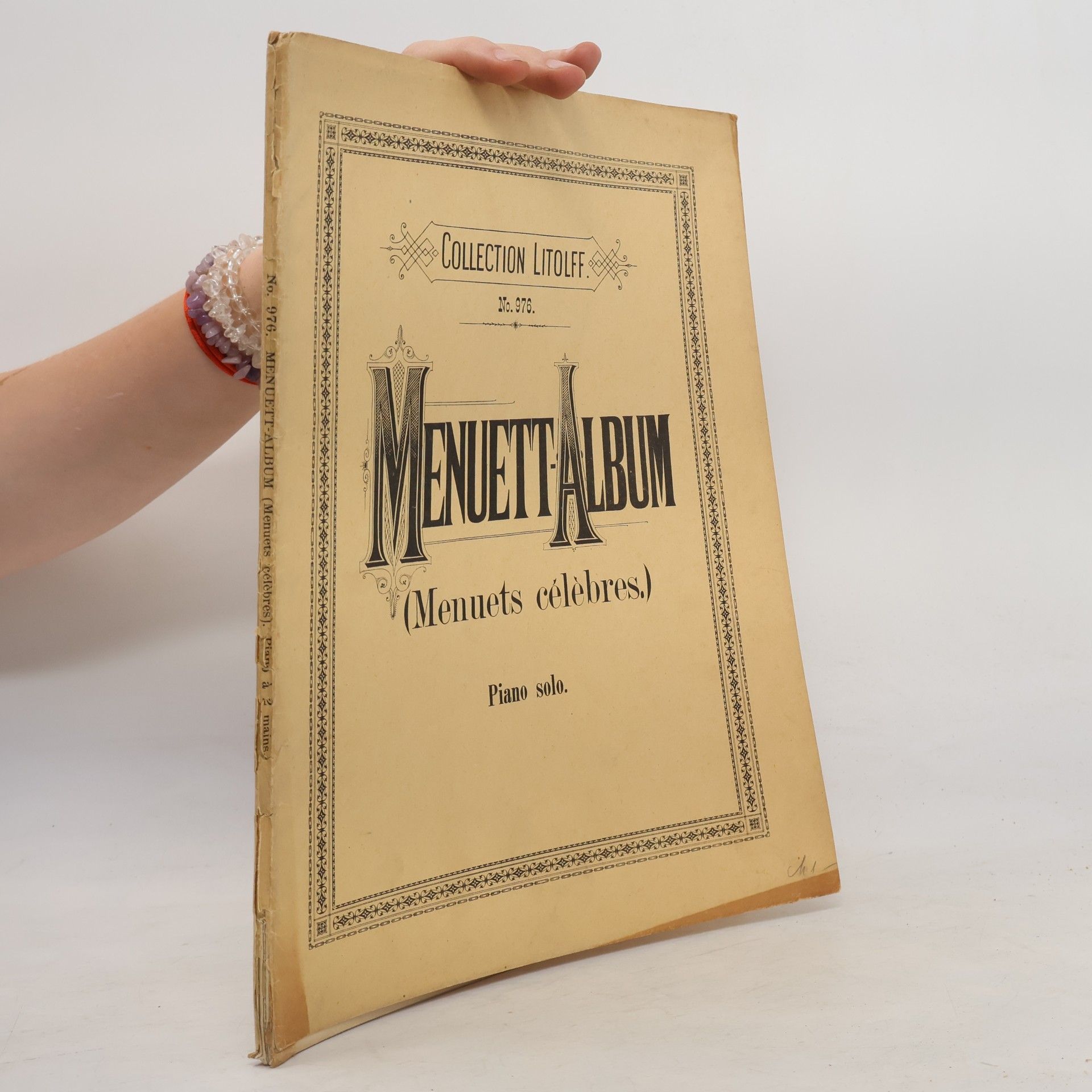 Collectif d'auteurs Menuets Célèbres Transcrits pour Piano par E. Tavan et L. Winkler