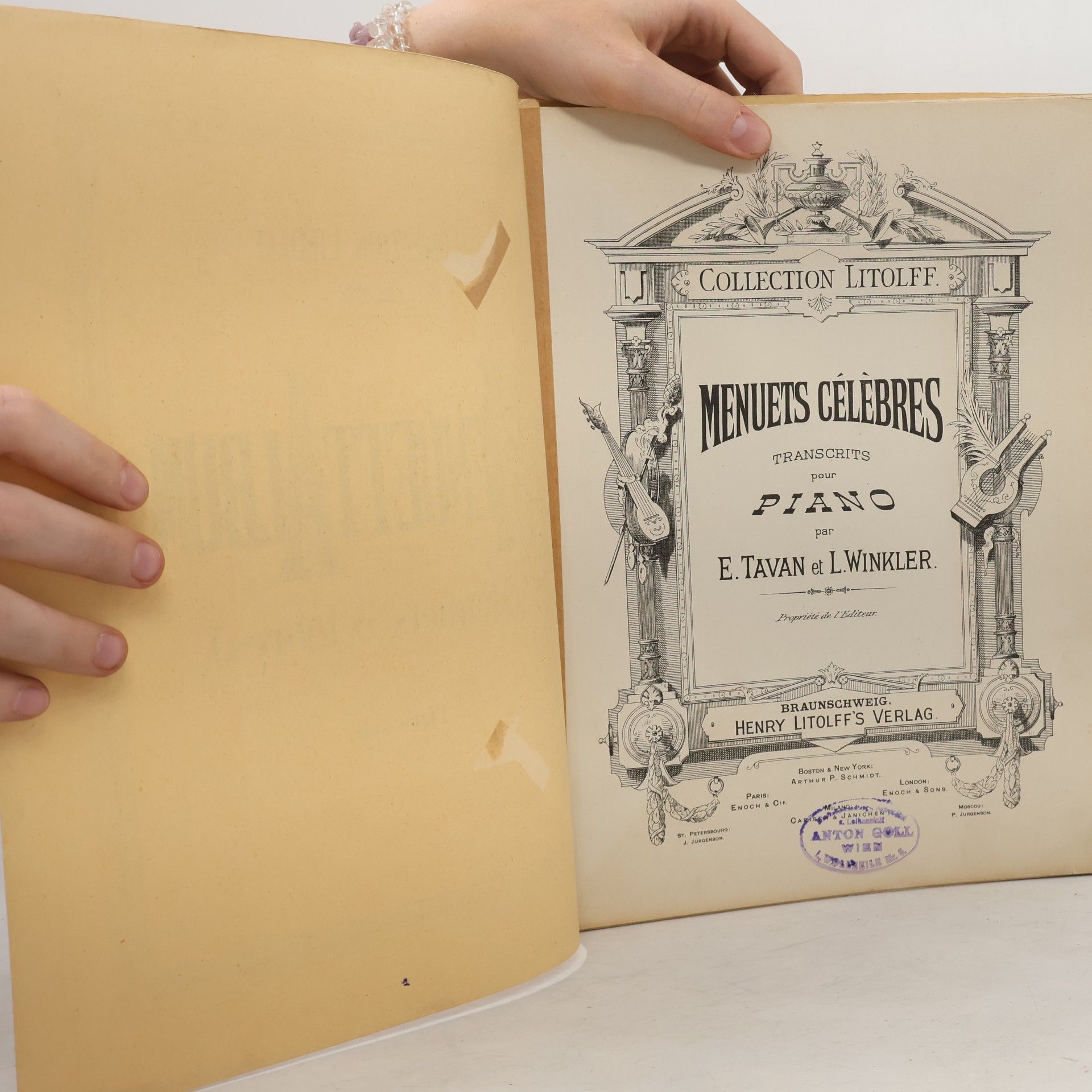 Collectif d'auteurs Menuets Célèbres Transcrits pour Piano par E. Tavan et L. Winkler