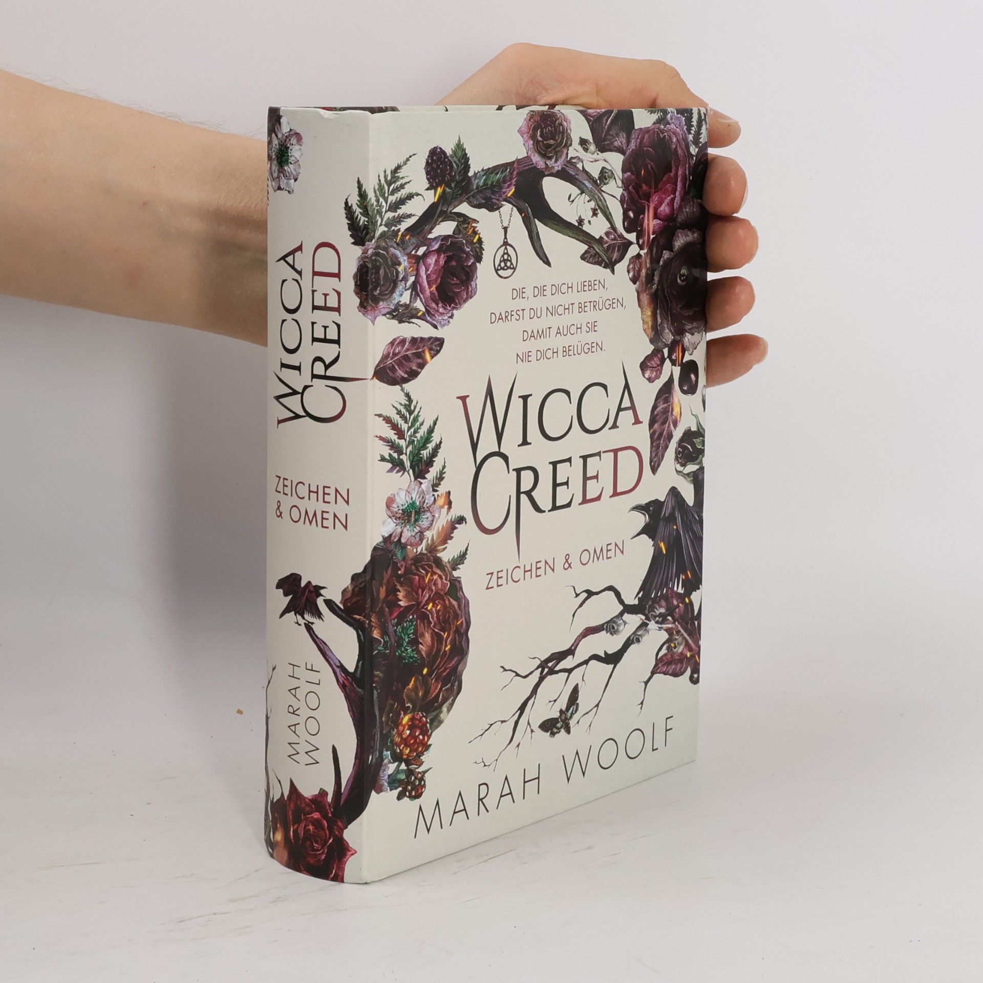 Marah Woolf WiccaCreed. Zeichen & Omen